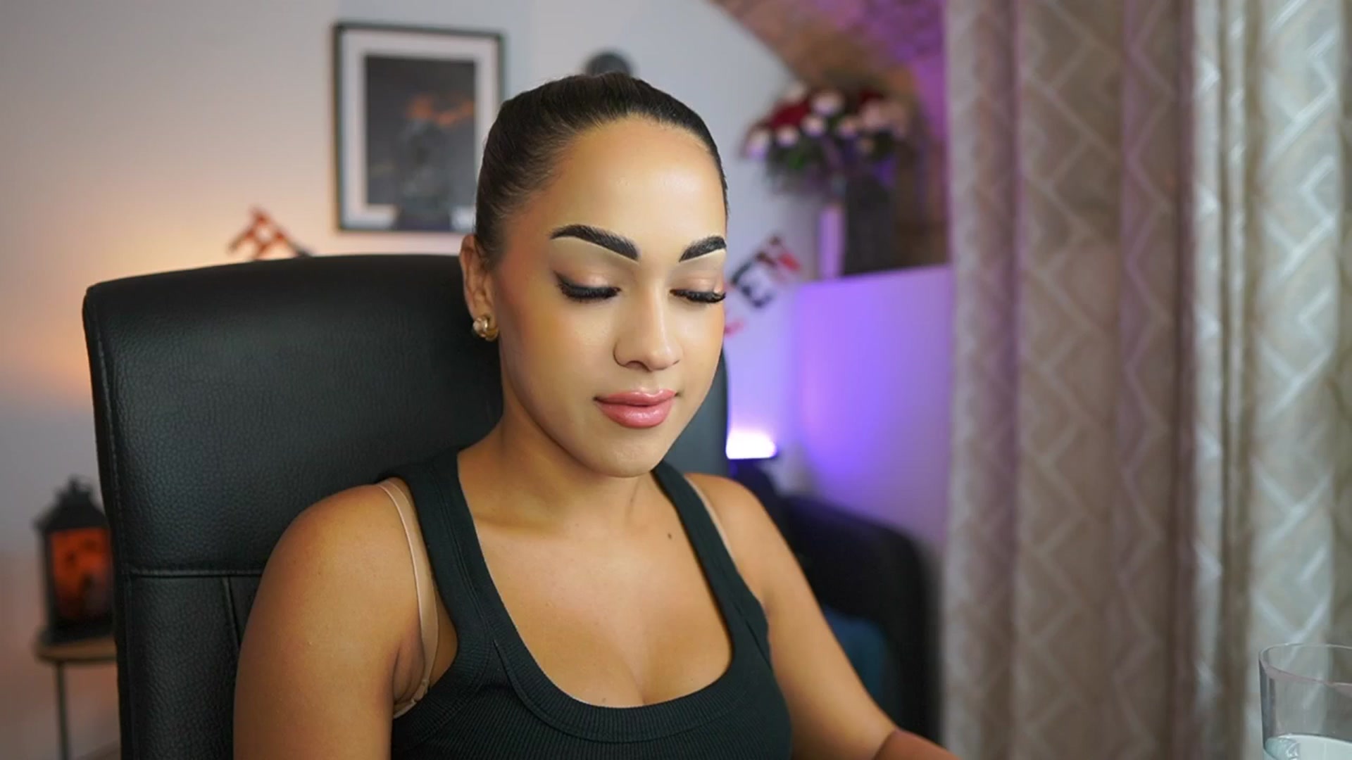 Gallery image thumbnail from Laniixxx's myfreecams stream on, 11/01/2025, 15:41 image 1 of 20
