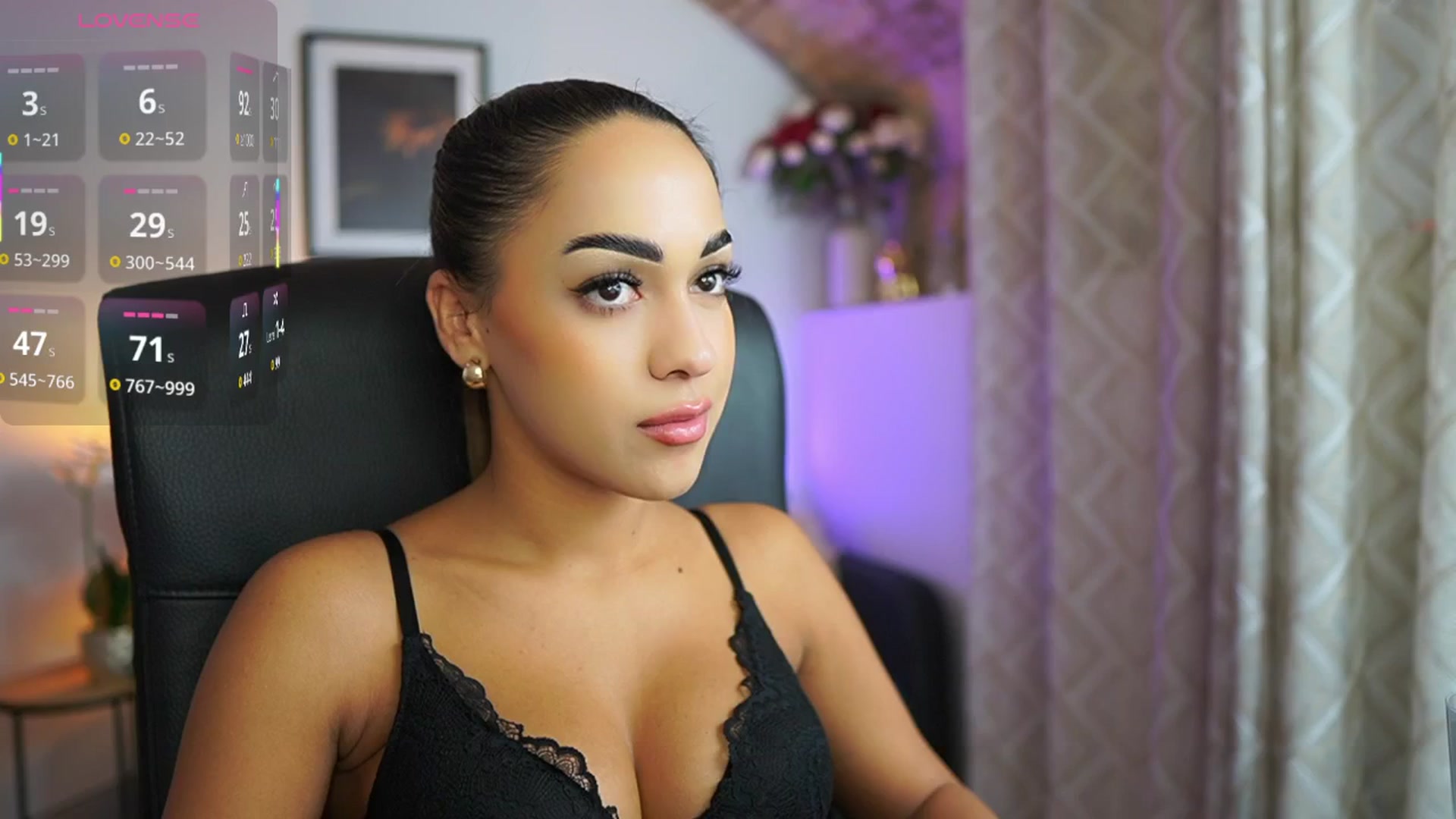 Gallery image thumbnail from Laniixxx's myfreecams stream on, 11/04/2025, 18:03 image 10 of 20