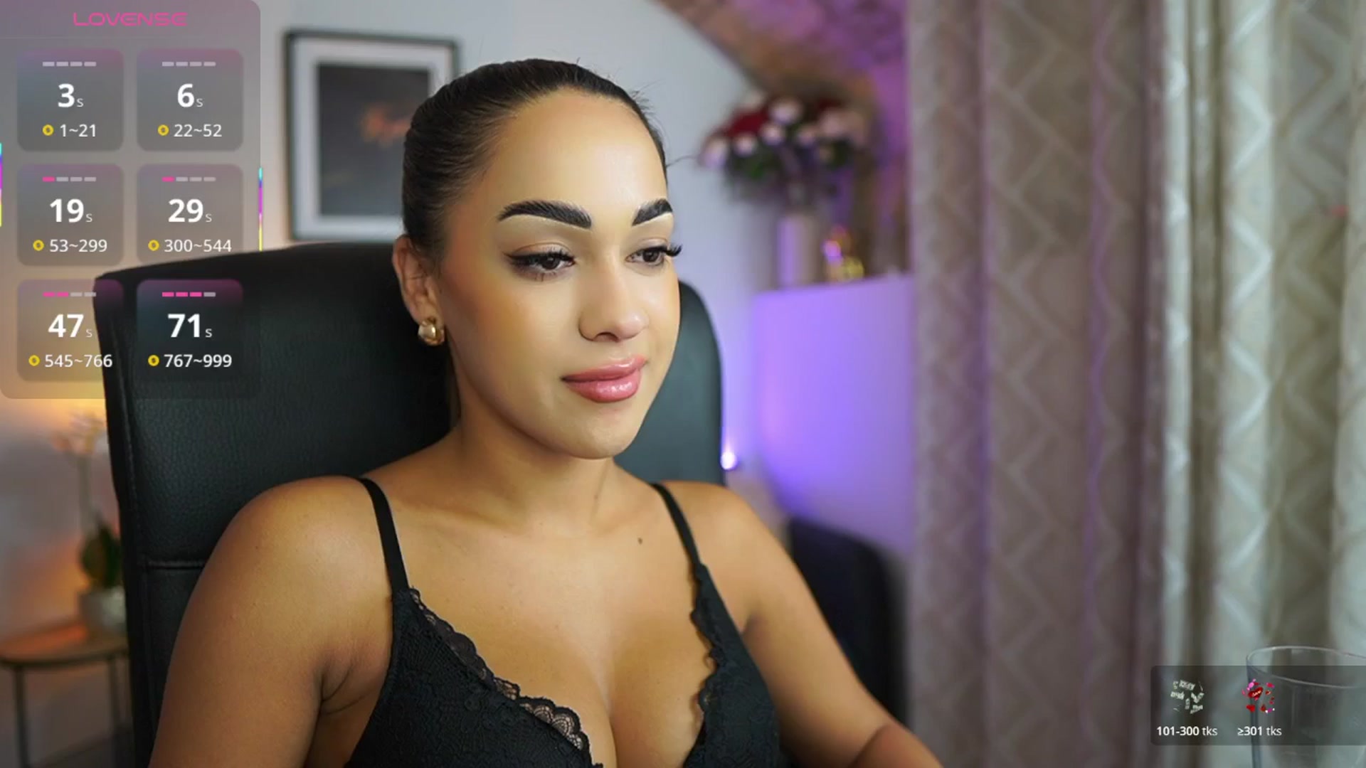 Gallery image thumbnail from Laniixxx's myfreecams stream on, 11/04/2025, 18:03 image 18 of 20