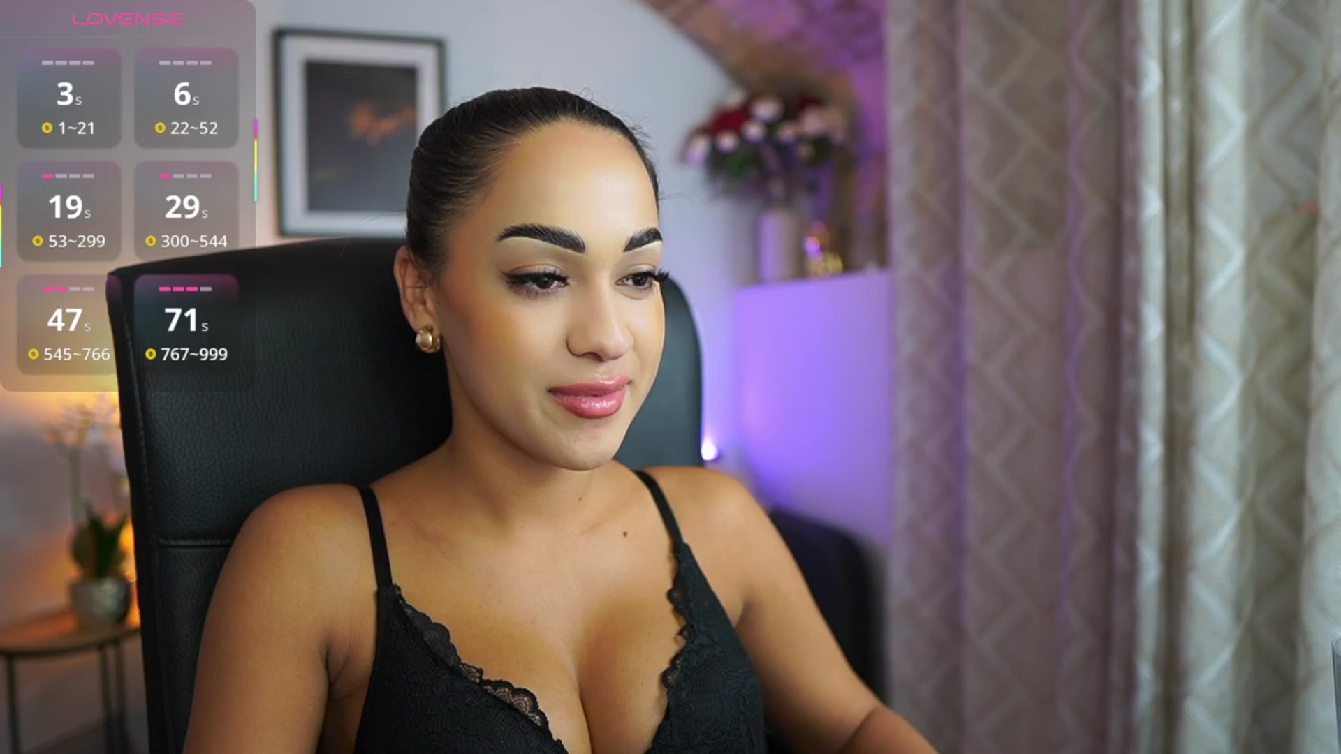Gallery image thumbnail from Laniixxx's myfreecams stream on, 11/04/2025, 18:03 image 3 of 20