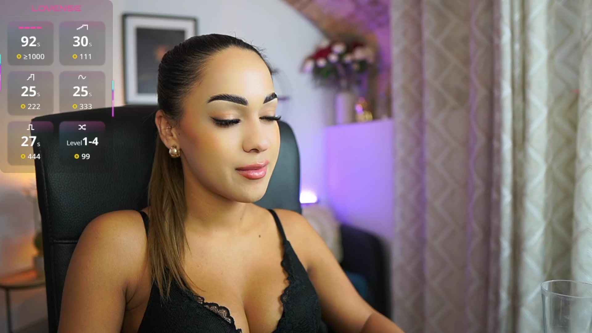 Gallery image thumbnail from Laniixxx's myfreecams stream on, 11/04/2025, 18:49 image 11 of 20