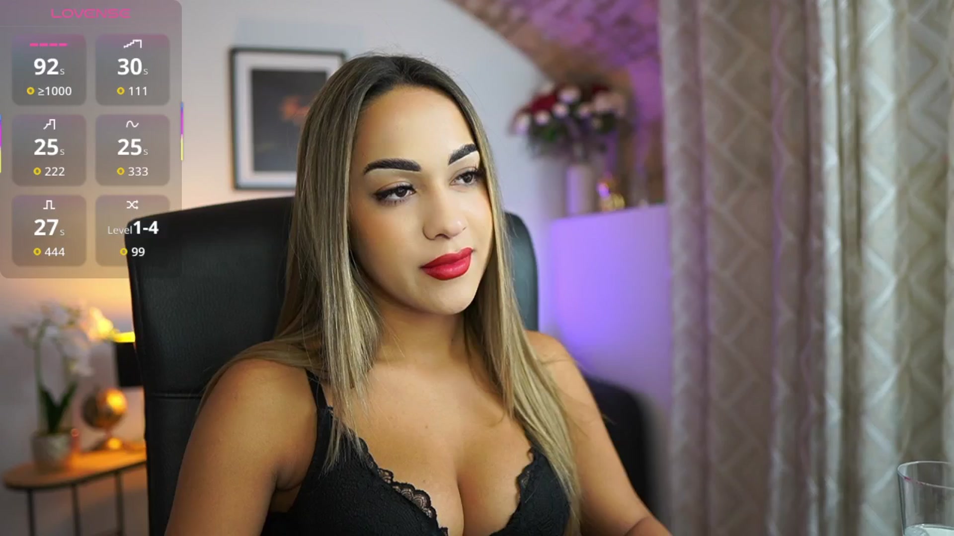 Gallery image thumbnail from Laniixxx's myfreecams stream on, 11/05/2025, 15:50 image 11 of 20