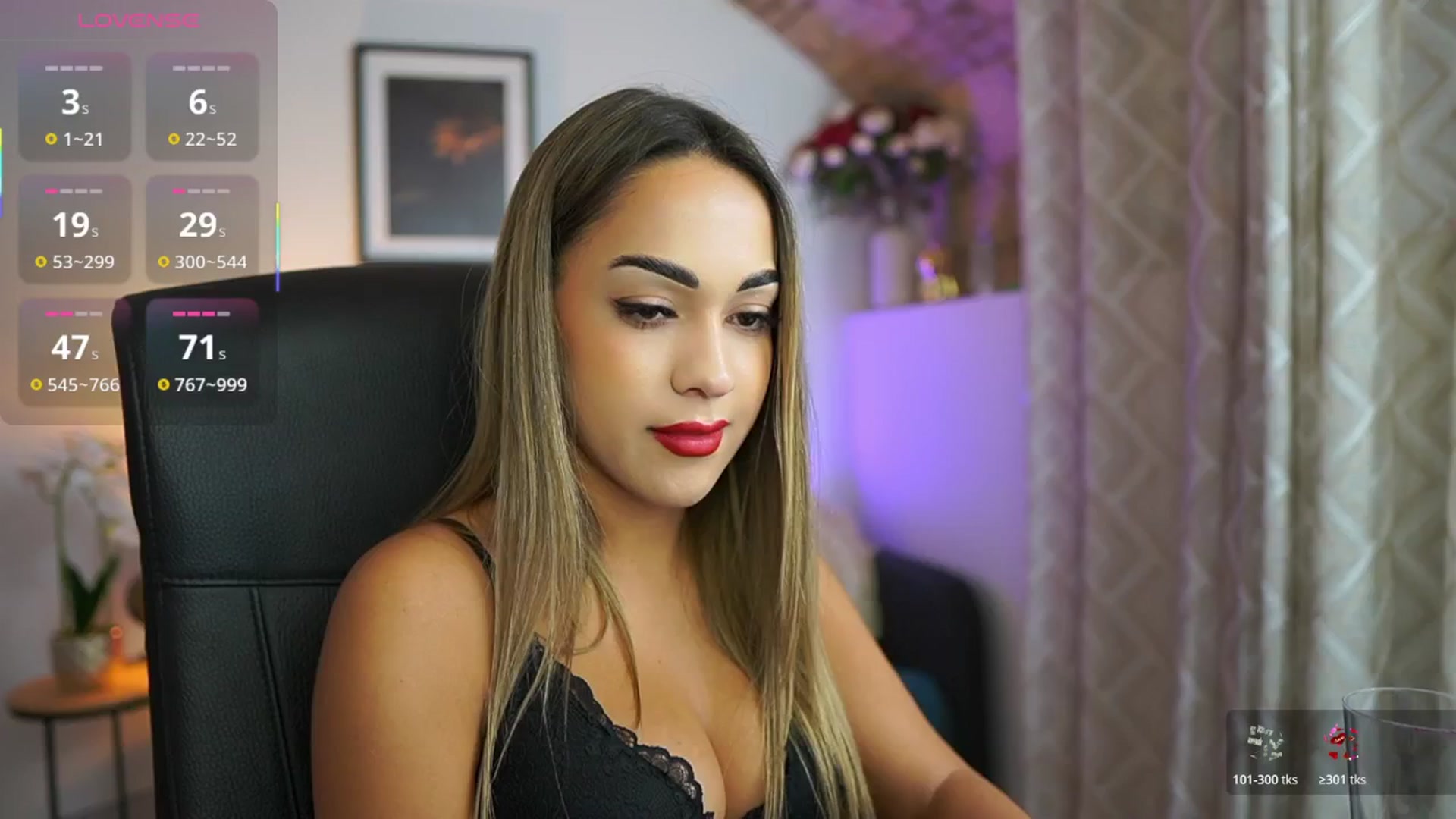 Gallery image thumbnail from Laniixxx's myfreecams stream on, 11/05/2025, 18:36 image 13 of 20