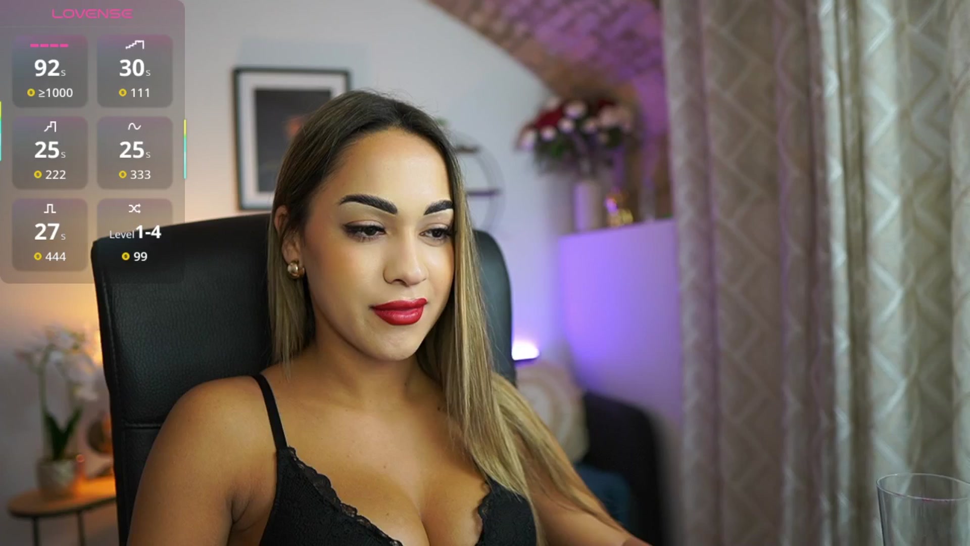 Gallery image thumbnail from Laniixxx's myfreecams stream on, 11/05/2025, 18:36 image 3 of 20