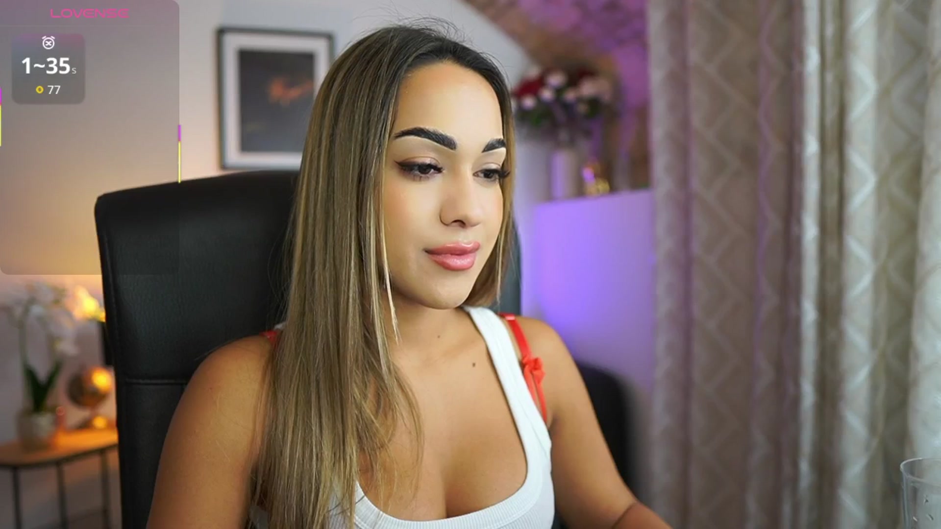 Gallery image thumbnail from Laniixxx's myfreecams stream on, 11/06/2025, 18:02 image 2 of 20