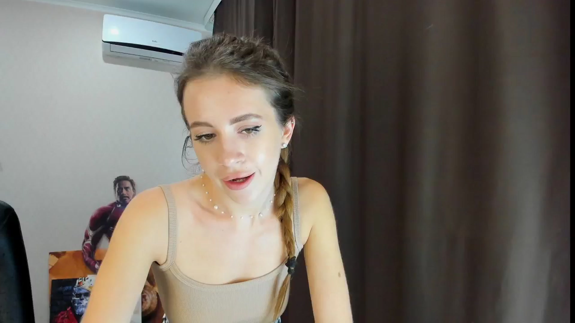 Gallery image thumbnail from LannaBlue's myfreecams stream on, 08/25/2024, 14:13 image 6 of 20