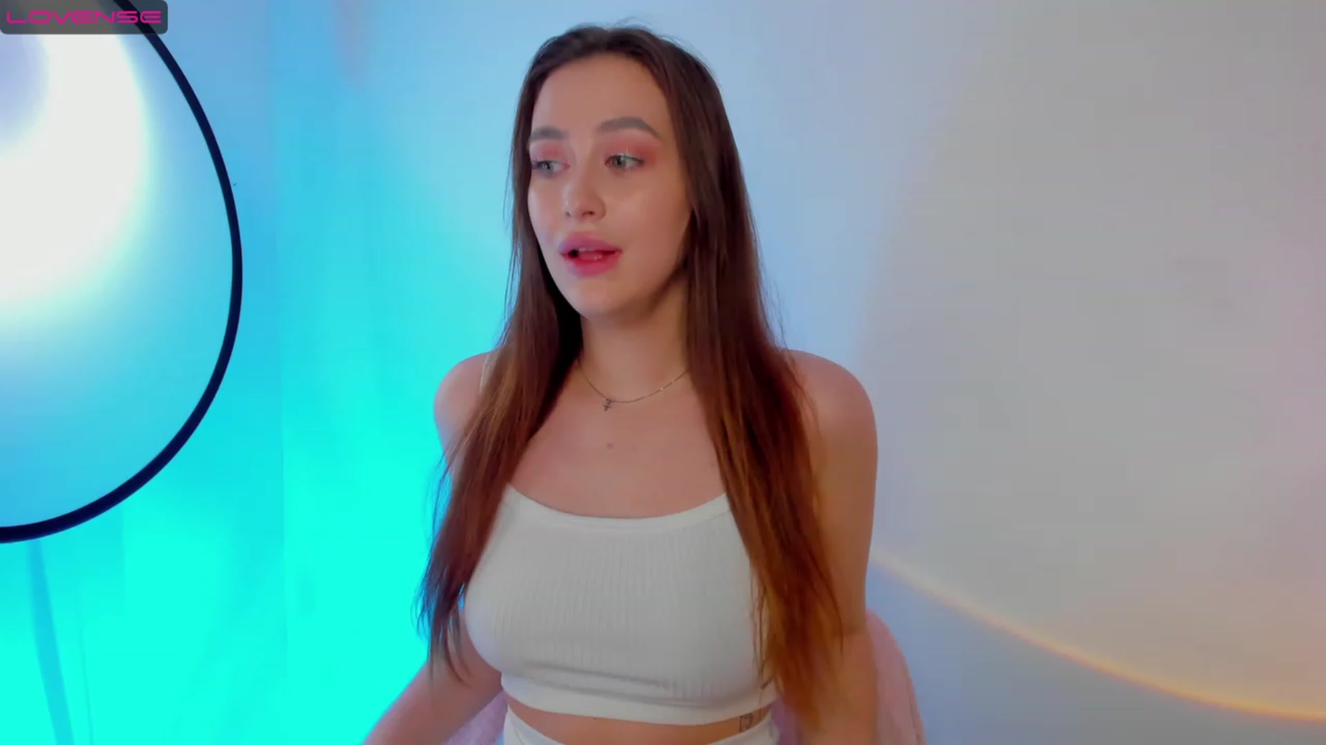 Gallery image thumbnail from Lanna_Rhoades's myfreecams stream on, 11/25/2022, 16:50 image 4 of 20