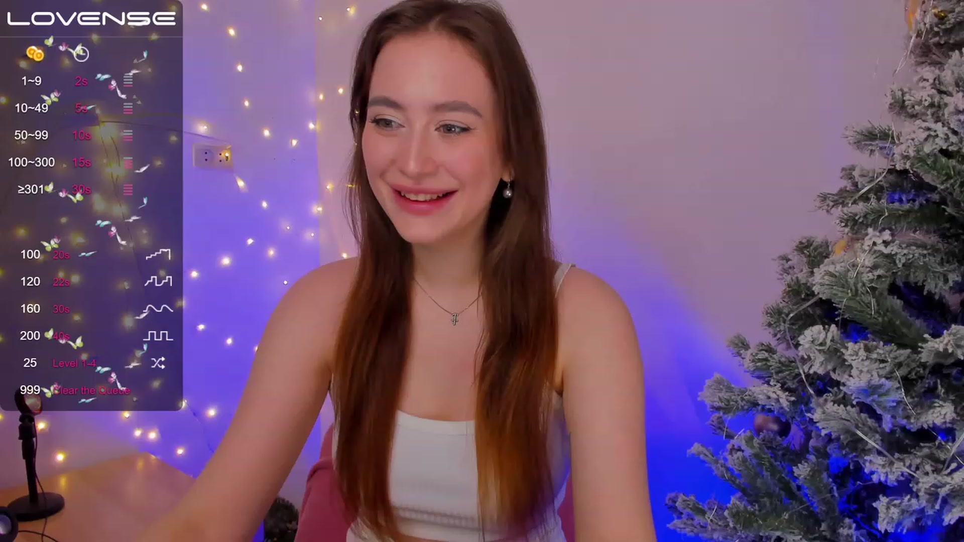 Gallery image thumbnail from Lanna_Rhoades's myfreecams stream on, 12/26/2022, 13:09 image 4 of 20