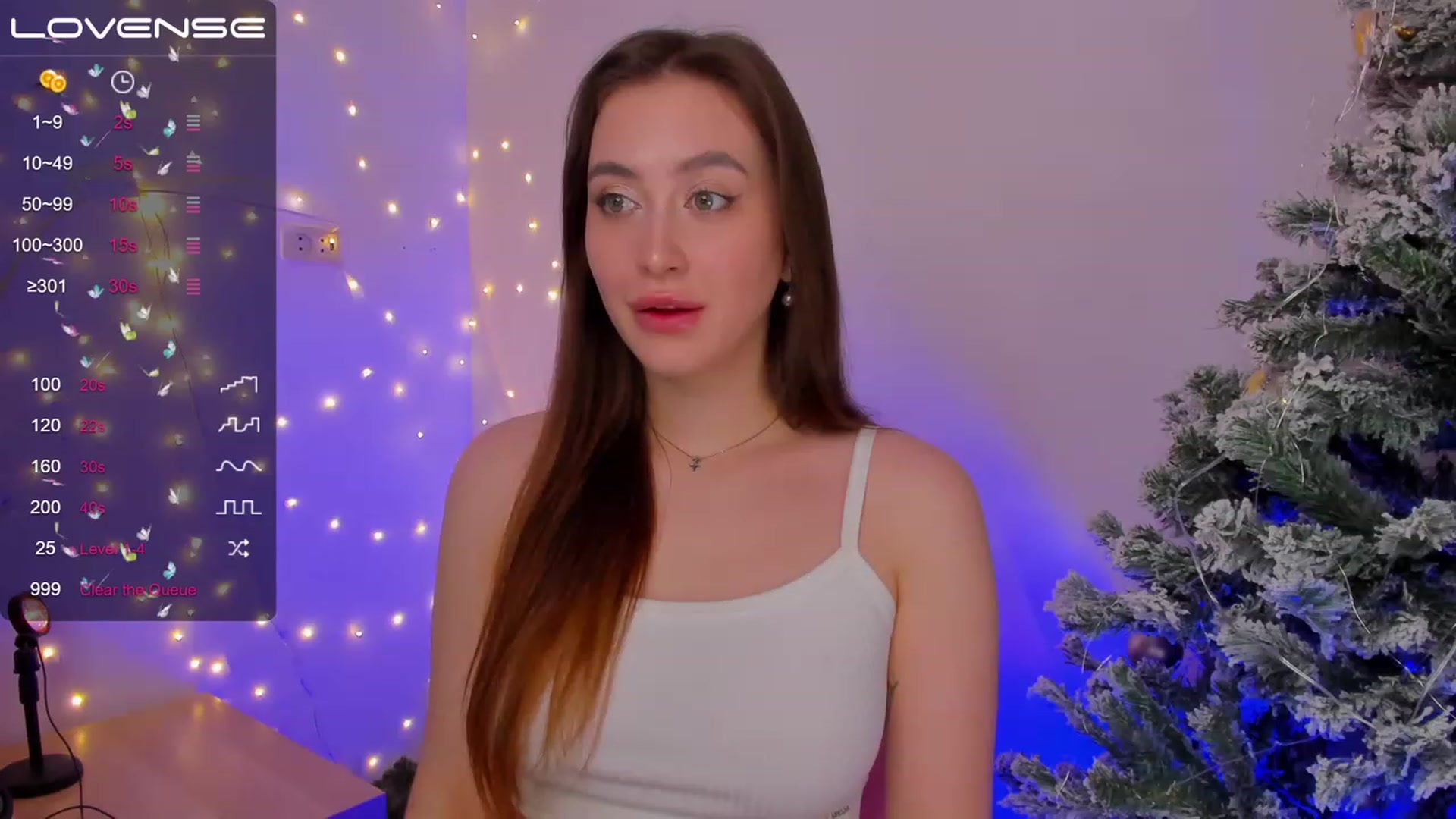 Gallery image thumbnail from Lanna_Rhoades's myfreecams stream on, 12/26/2022, 17:03 image 2 of 20