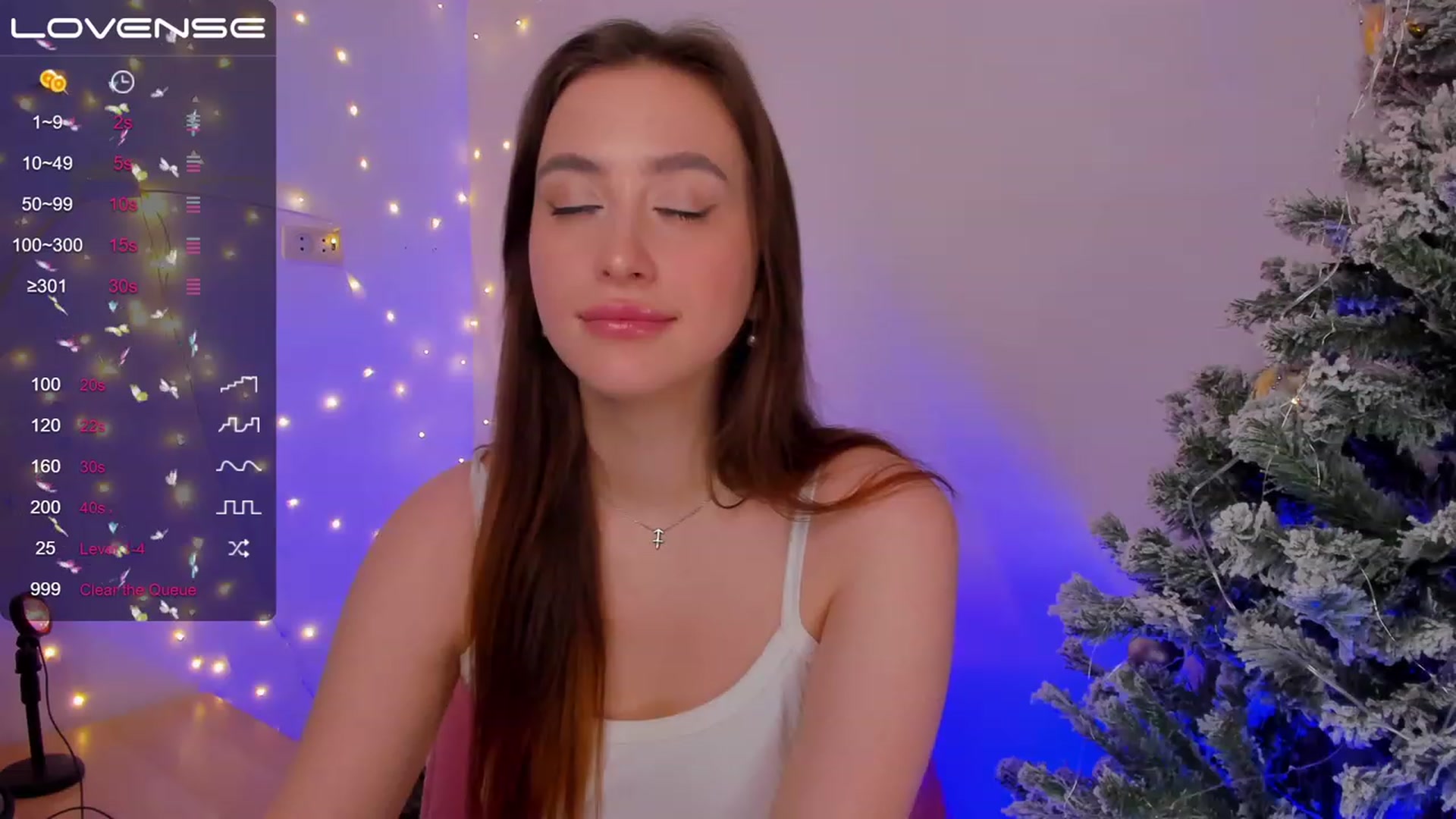 Gallery image thumbnail from Lanna_Rhoades's myfreecams stream on, 12/26/2022, 17:03 image 15 of 20
