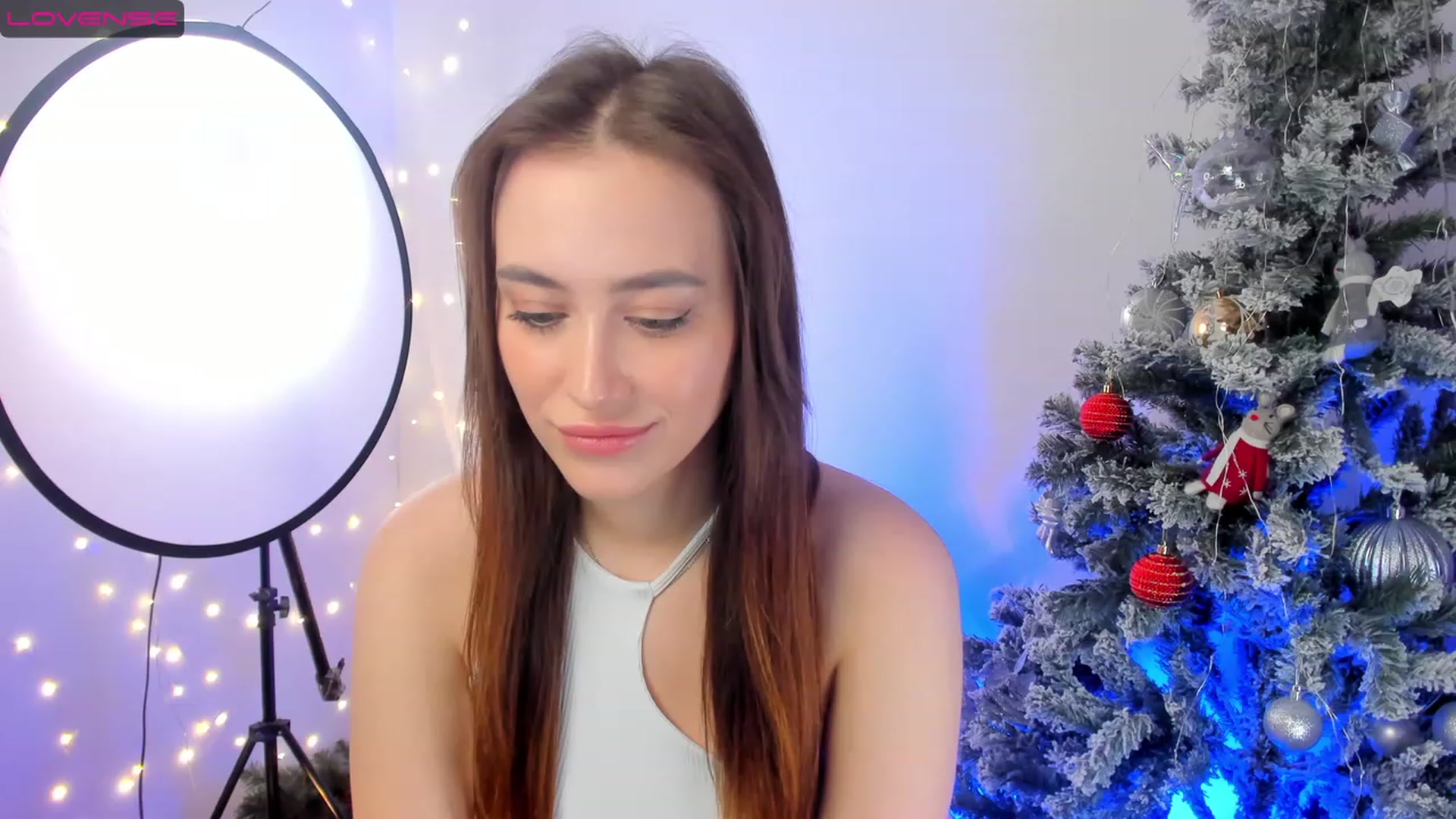 Gallery image thumbnail from Lanna_Rhoades's myfreecams stream on, 12/31/2022, 13:54 image 18 of 20