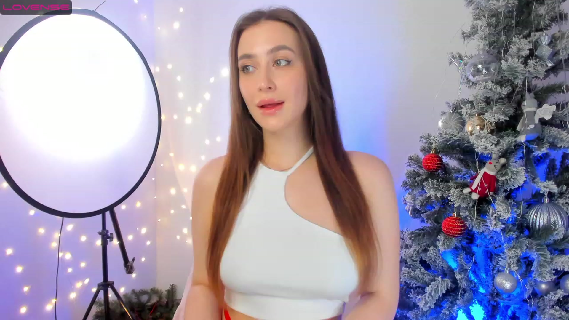 Gallery image thumbnail from Lanna_Rhoades's myfreecams stream on, 12/31/2022, 16:22 image 10 of 20