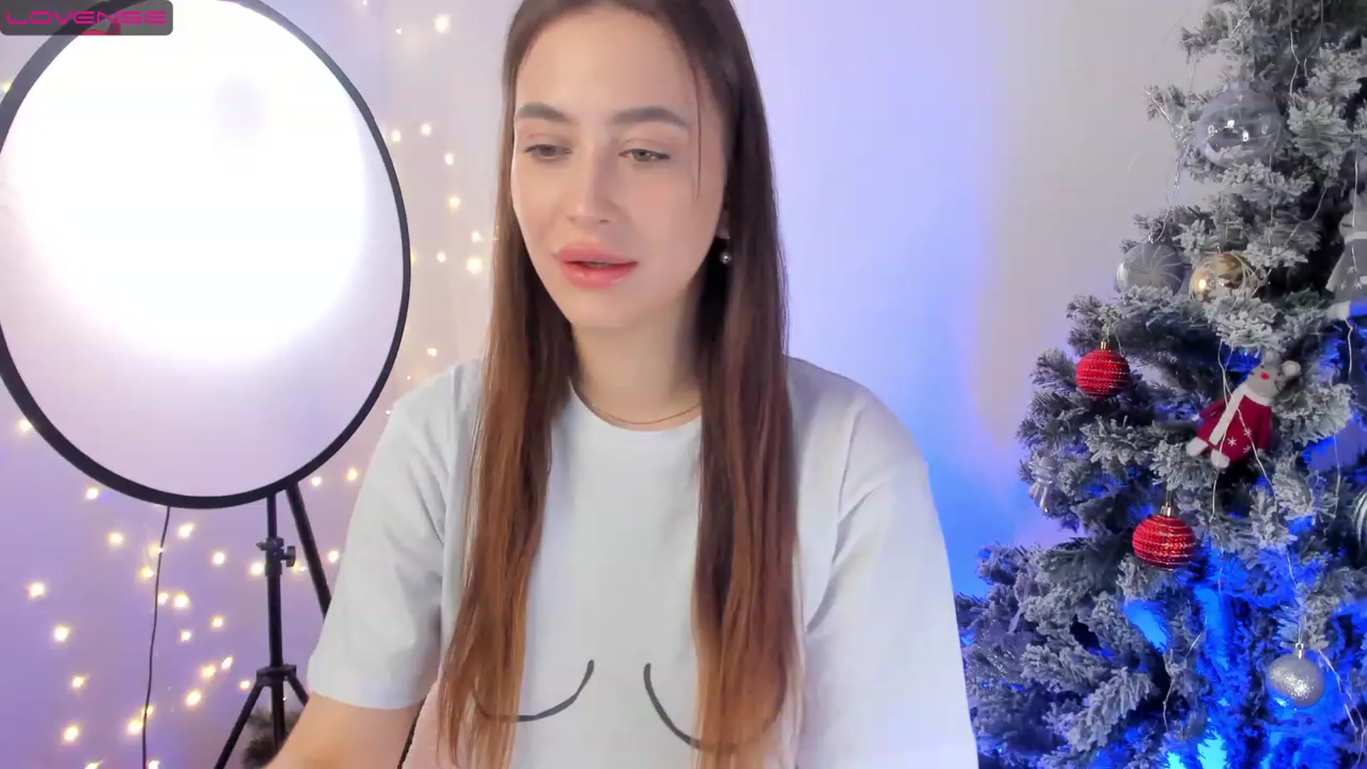 Gallery image thumbnail from Lanna_Rhoades's myfreecams stream on, 01/02/2023, 12:47 image 13 of 20