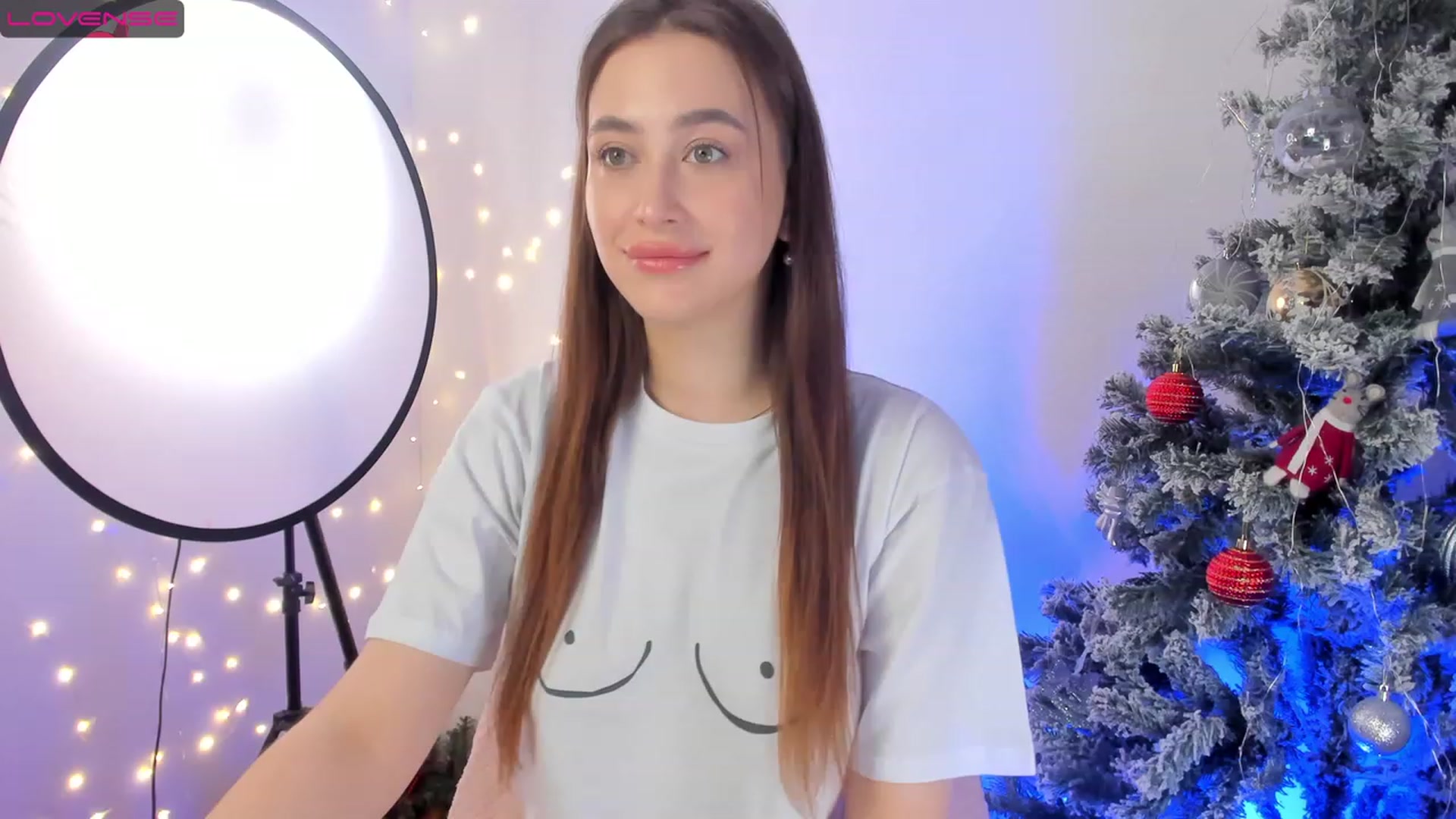 Gallery image thumbnail from Lanna_Rhoades's myfreecams stream on, 01/02/2023, 12:47 image 2 of 20