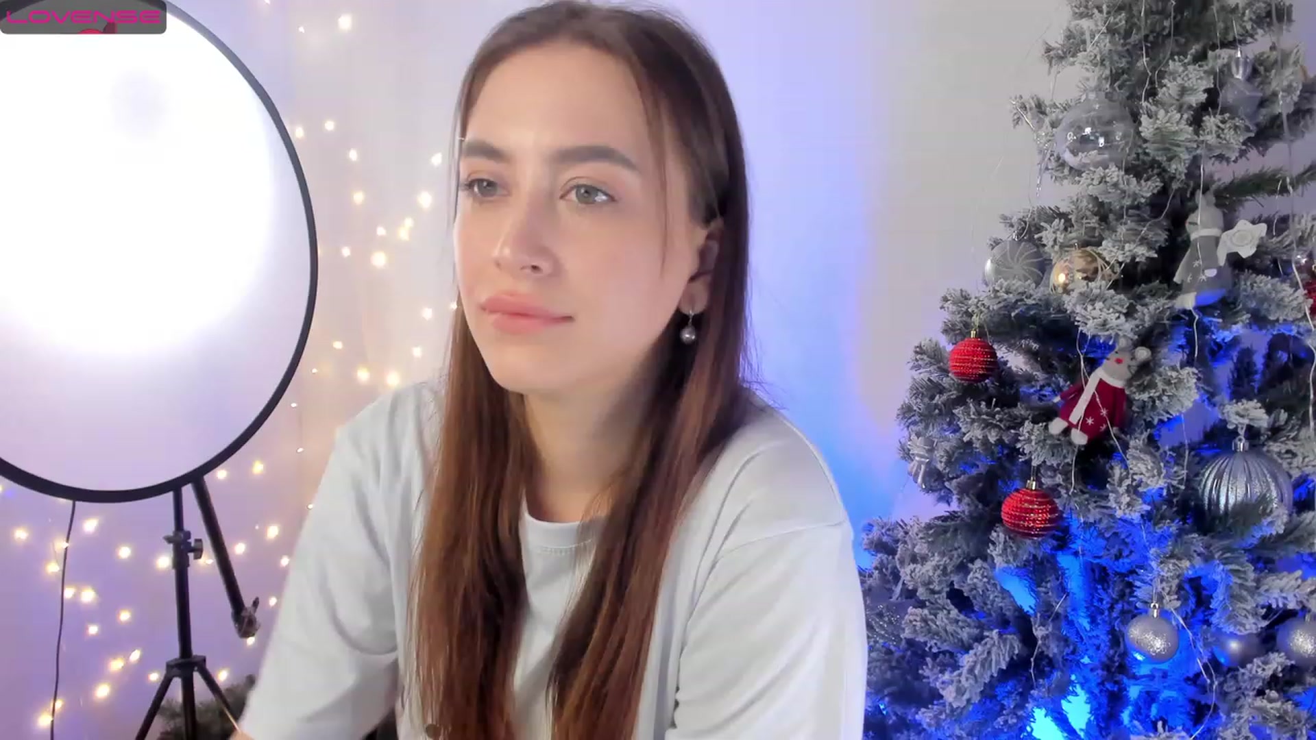 Gallery image thumbnail from Lanna_Rhoades's myfreecams stream on, 01/02/2023, 16:35 image 8 of 20