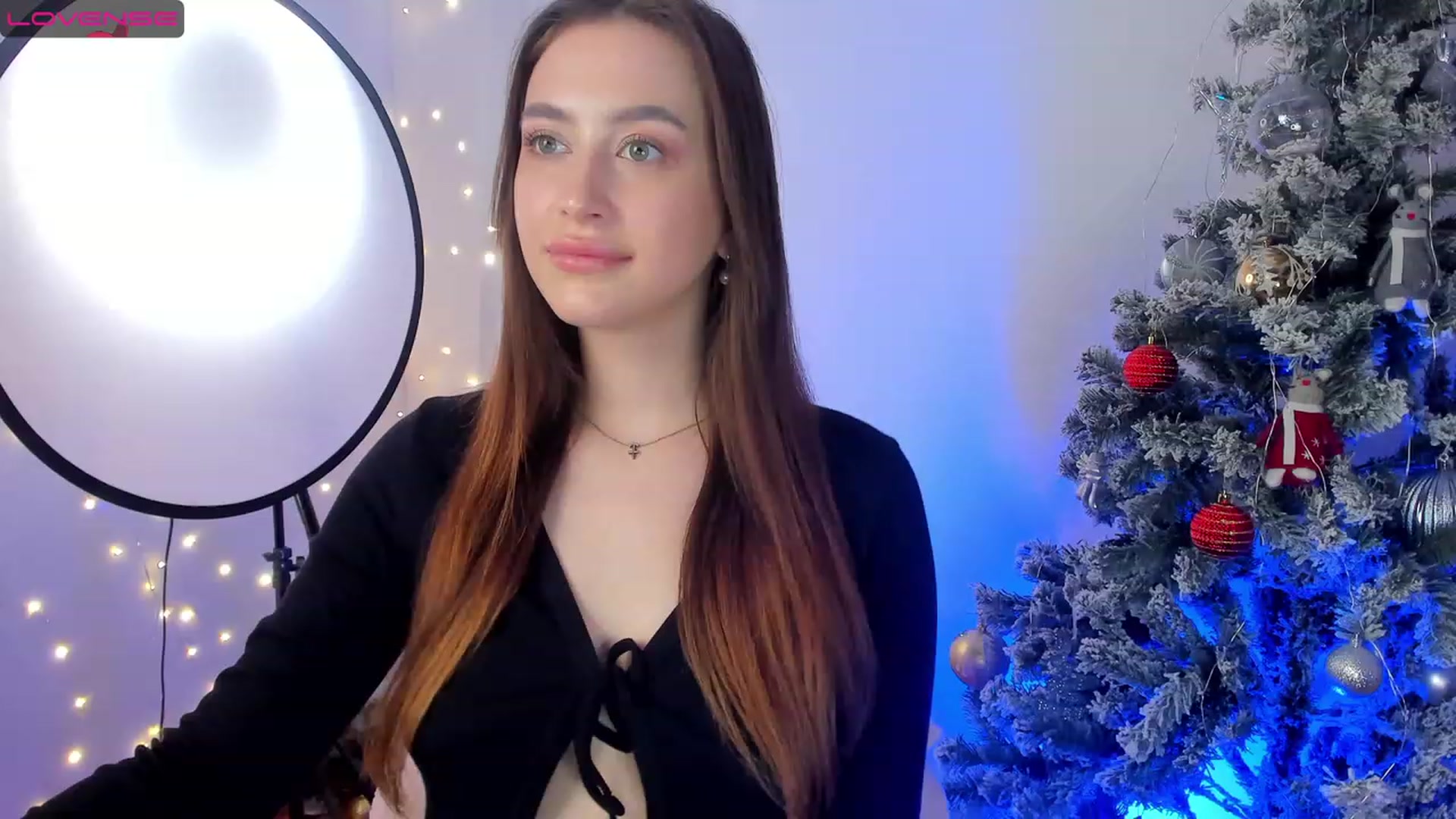Gallery image thumbnail from Lanna_Rhoades's myfreecams stream on, 01/09/2023, 14:09 image 5 of 20