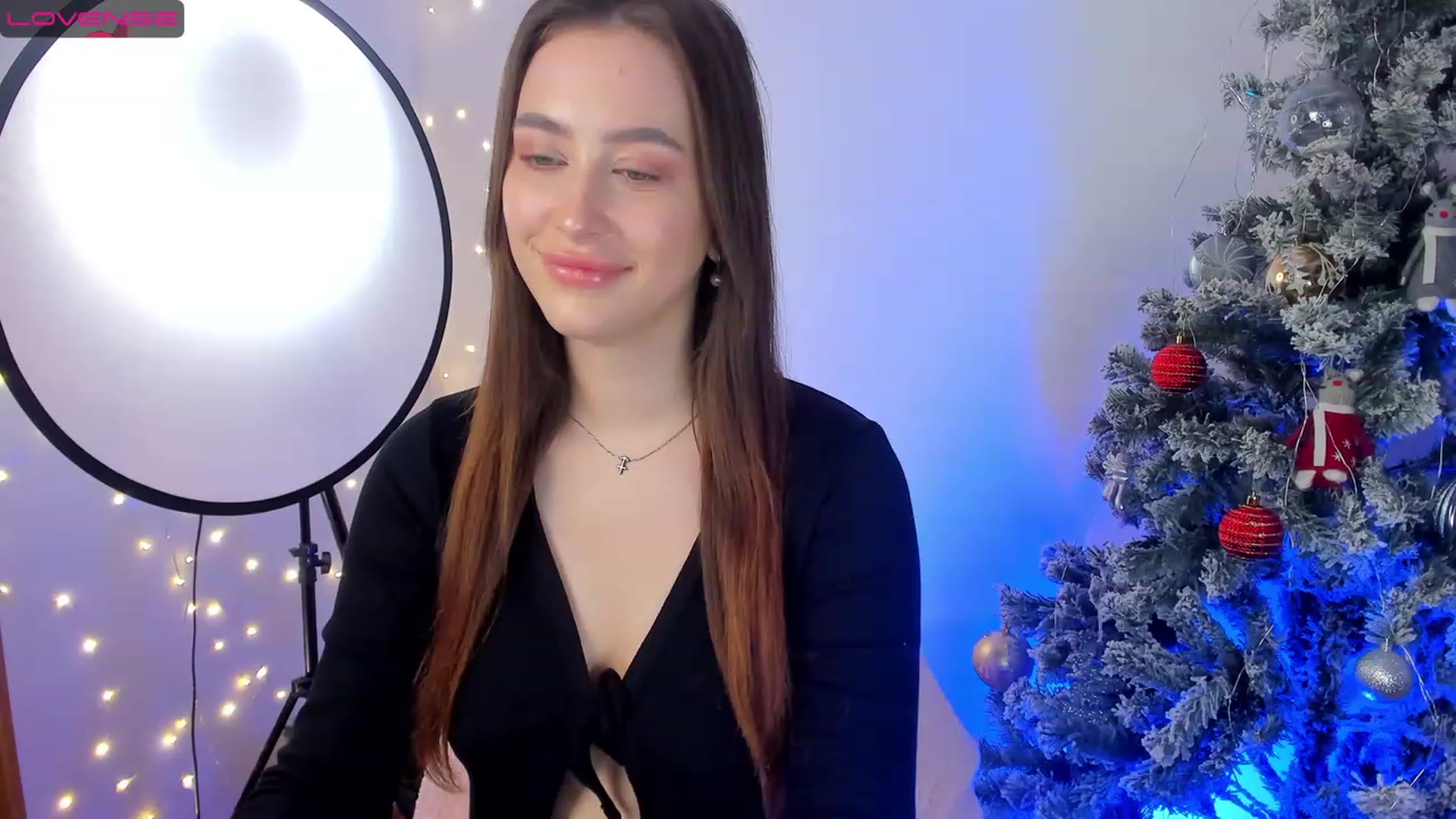 Gallery image thumbnail from Lanna_Rhoades's myfreecams stream on, 01/09/2023, 14:09 image 15 of 20