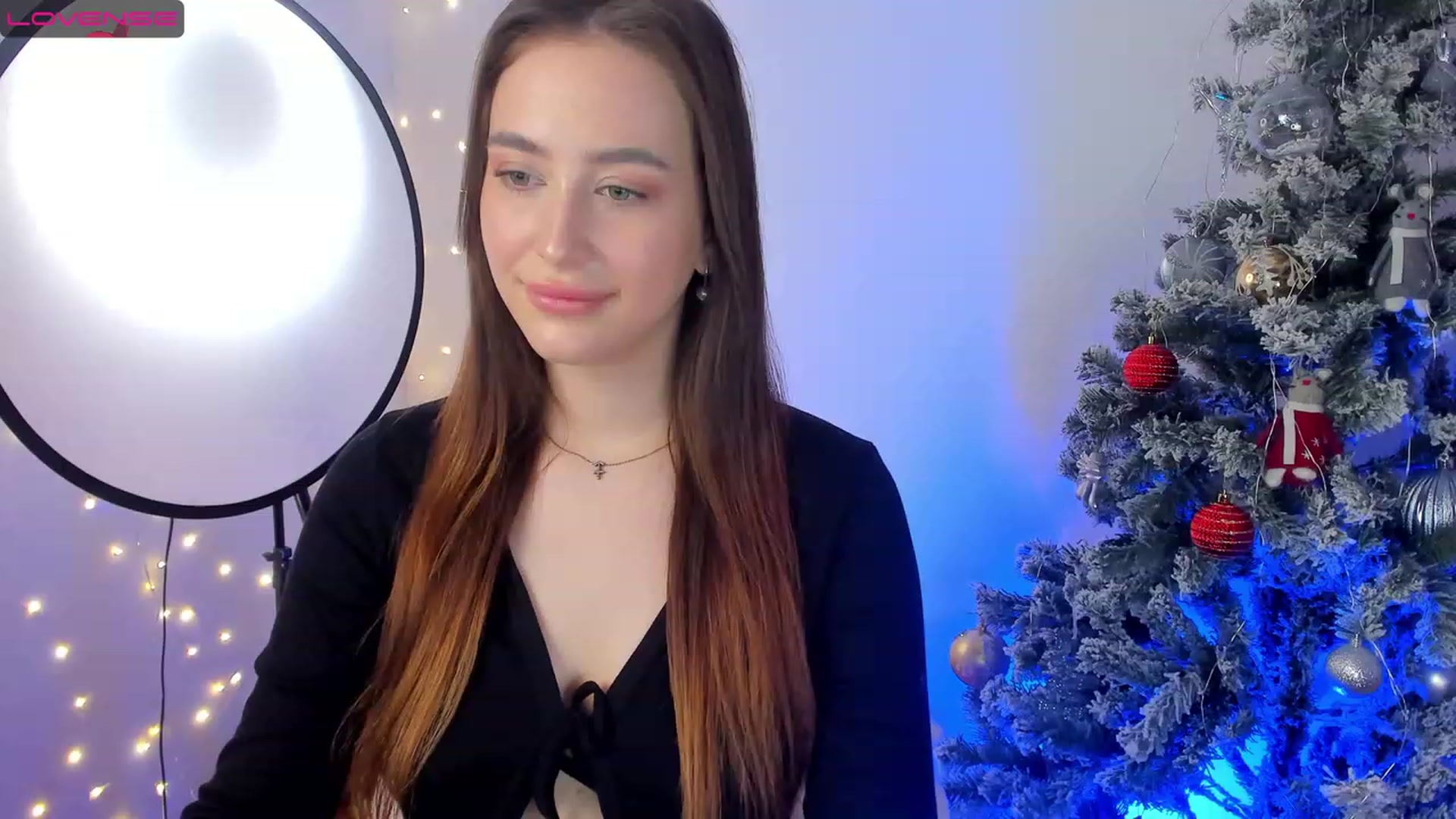 Gallery image thumbnail from Lanna_Rhoades's myfreecams stream on, 01/09/2023, 14:09 image 4 of 20