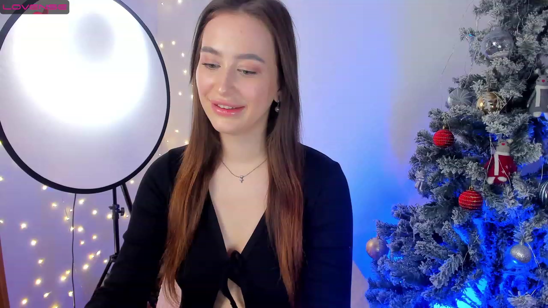 Gallery image thumbnail from Lanna_Rhoades's myfreecams stream on, 01/09/2023, 14:09 image 13 of 20
