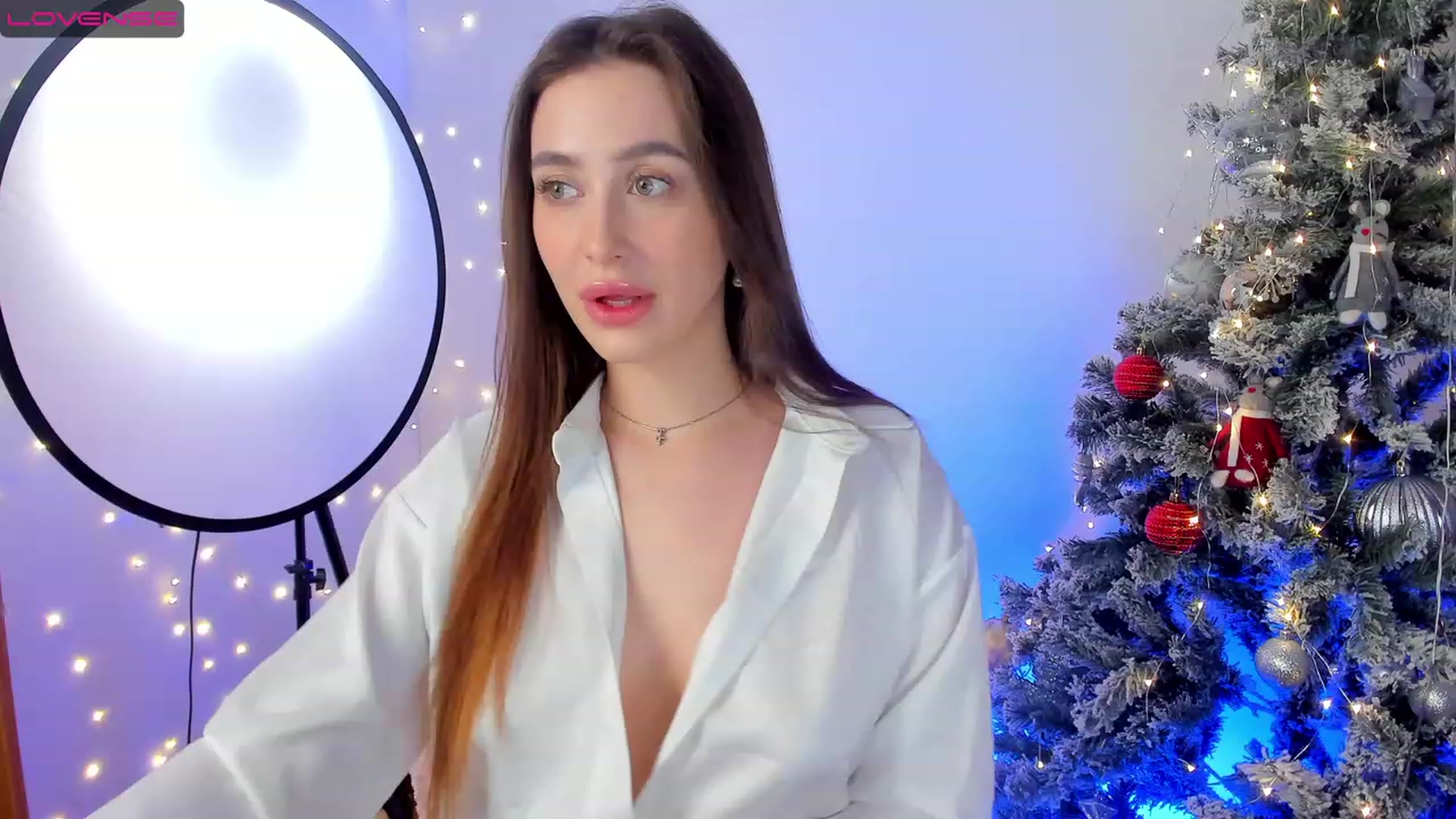 Gallery image thumbnail from Lanna_Rhoades's myfreecams stream on, 01/10/2023, 15:37 image 1 of 20