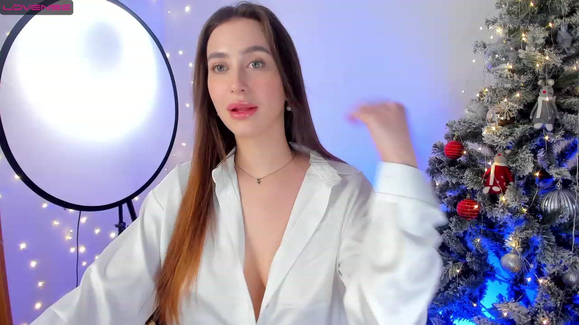 Gallery image thumbnail from Lanna_Rhoades's myfreecams stream on, 01/10/2023, 17:56 image 2 of 20