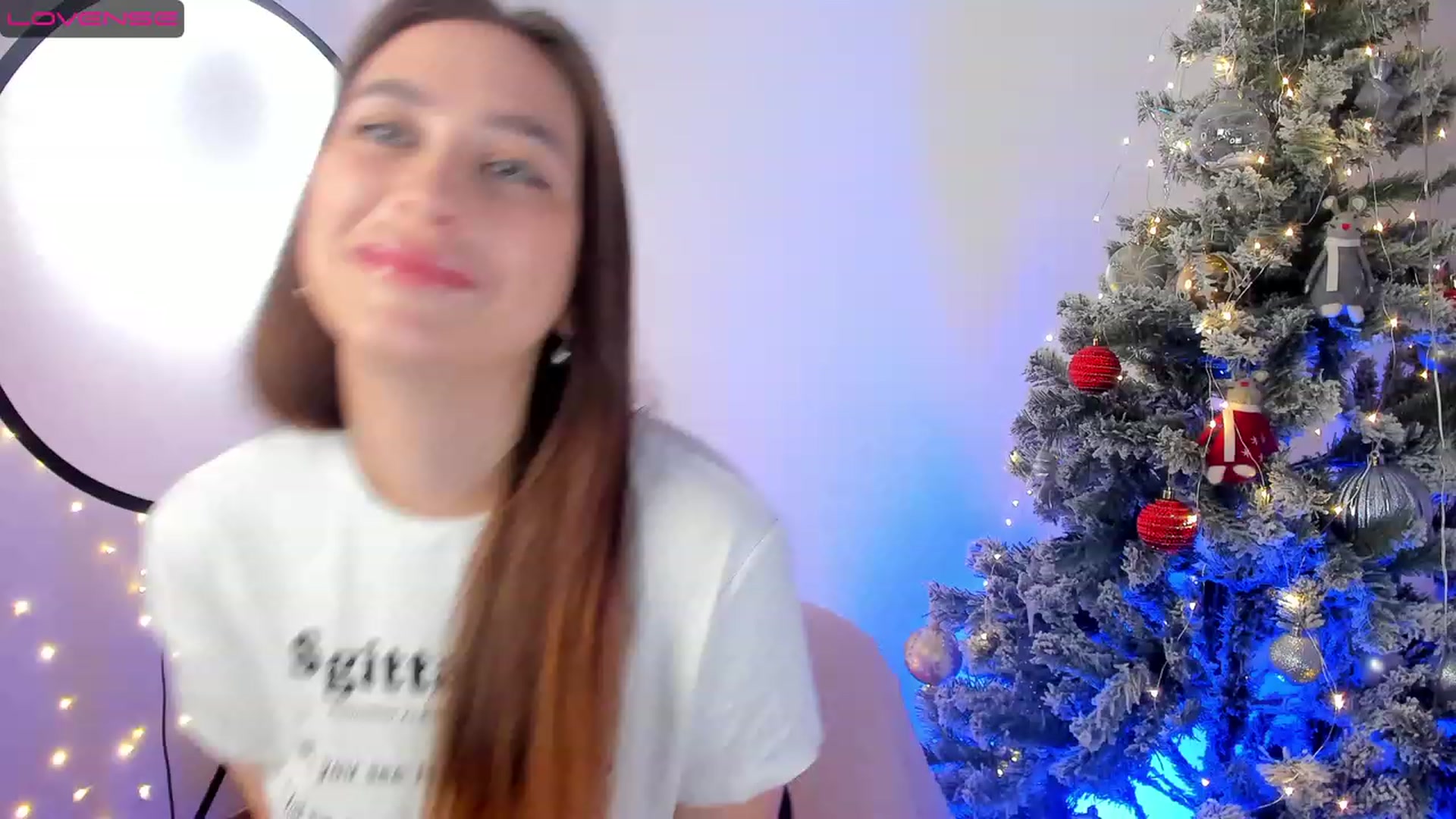 Gallery image thumbnail from Lanna_Rhoades's myfreecams stream on, 01/13/2023, 13:10 image 17 of 20