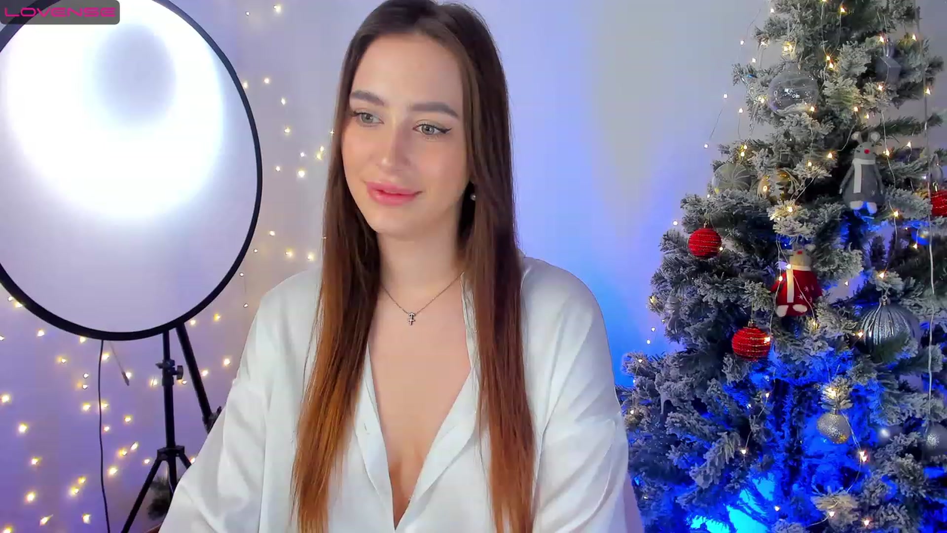 Gallery image thumbnail from Lanna_Rhoades's myfreecams stream on, 01/15/2023, 13:42 image 15 of 20