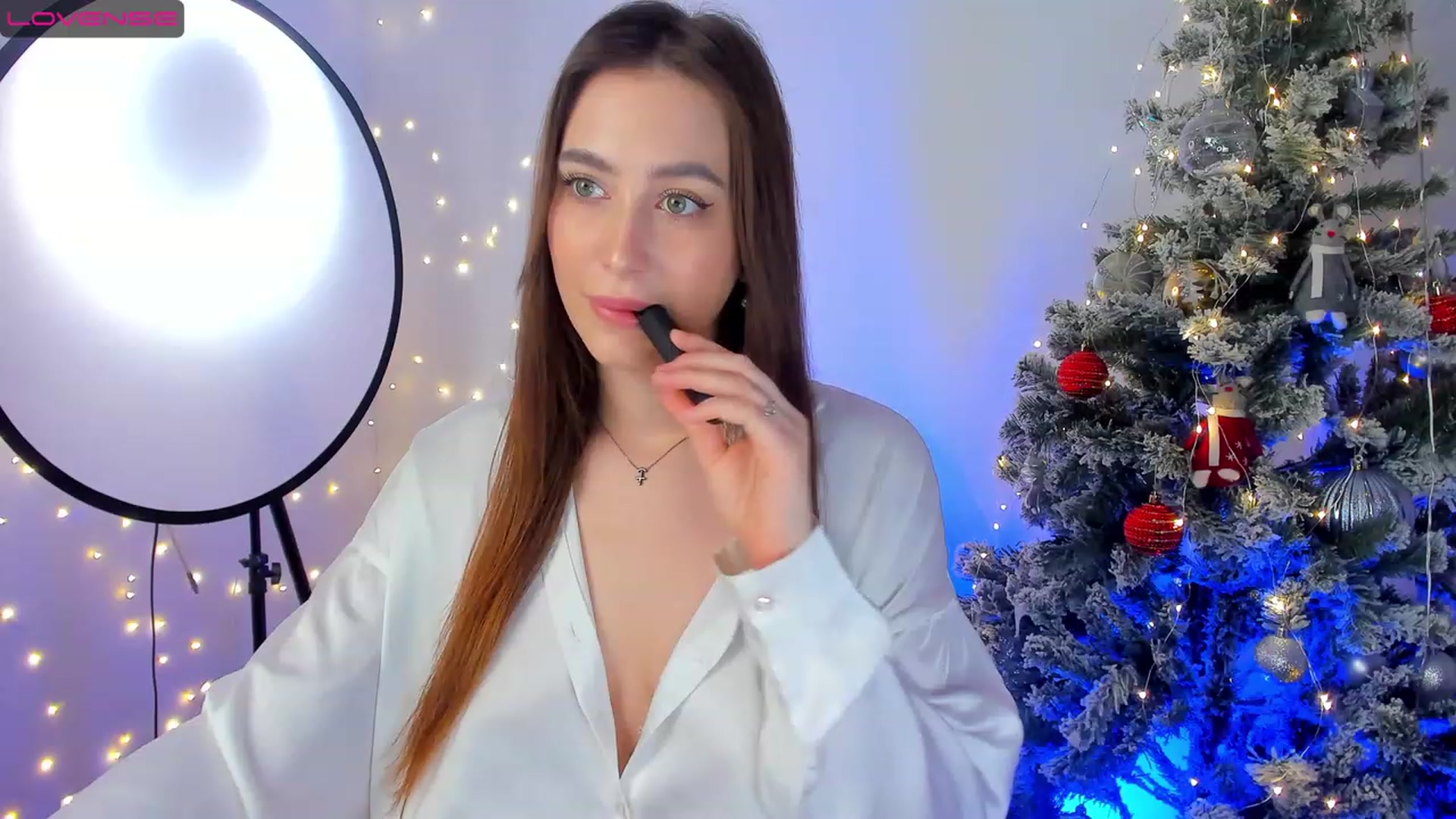 Gallery image thumbnail from Lanna_Rhoades's myfreecams stream on, 01/15/2023, 13:42 image 16 of 20