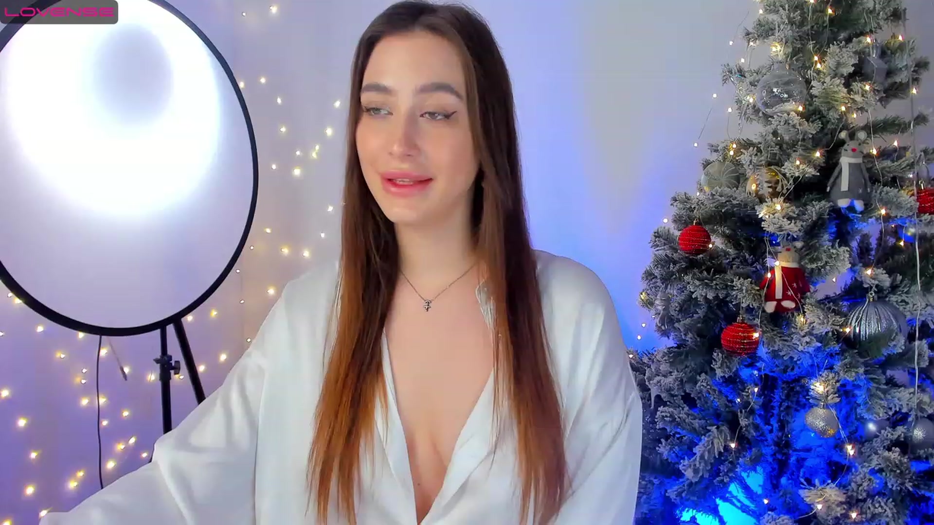 Gallery image thumbnail from Lanna_Rhoades's myfreecams stream on, 01/15/2023, 13:42 image 14 of 20