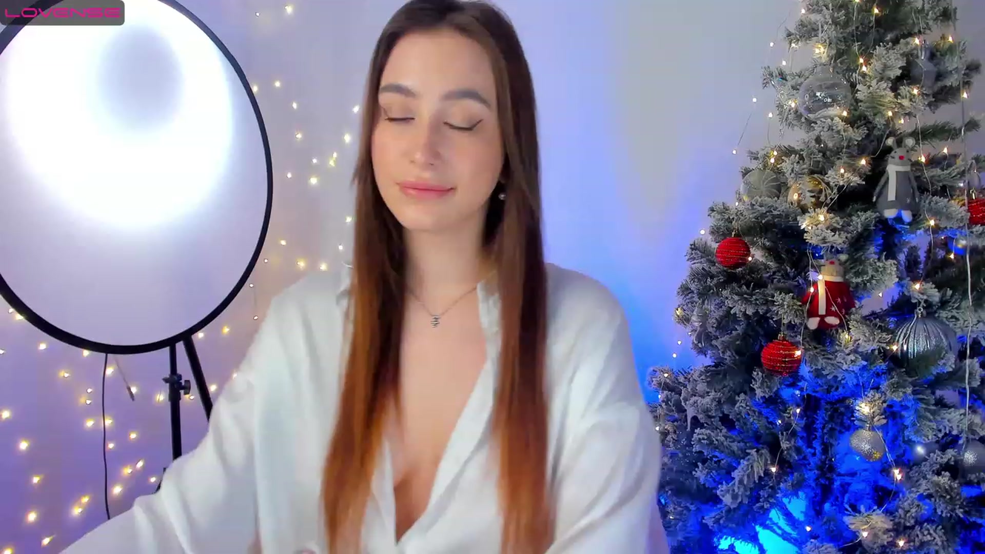 Gallery image thumbnail from Lanna_Rhoades's myfreecams stream on, 01/15/2023, 13:42 image 13 of 20