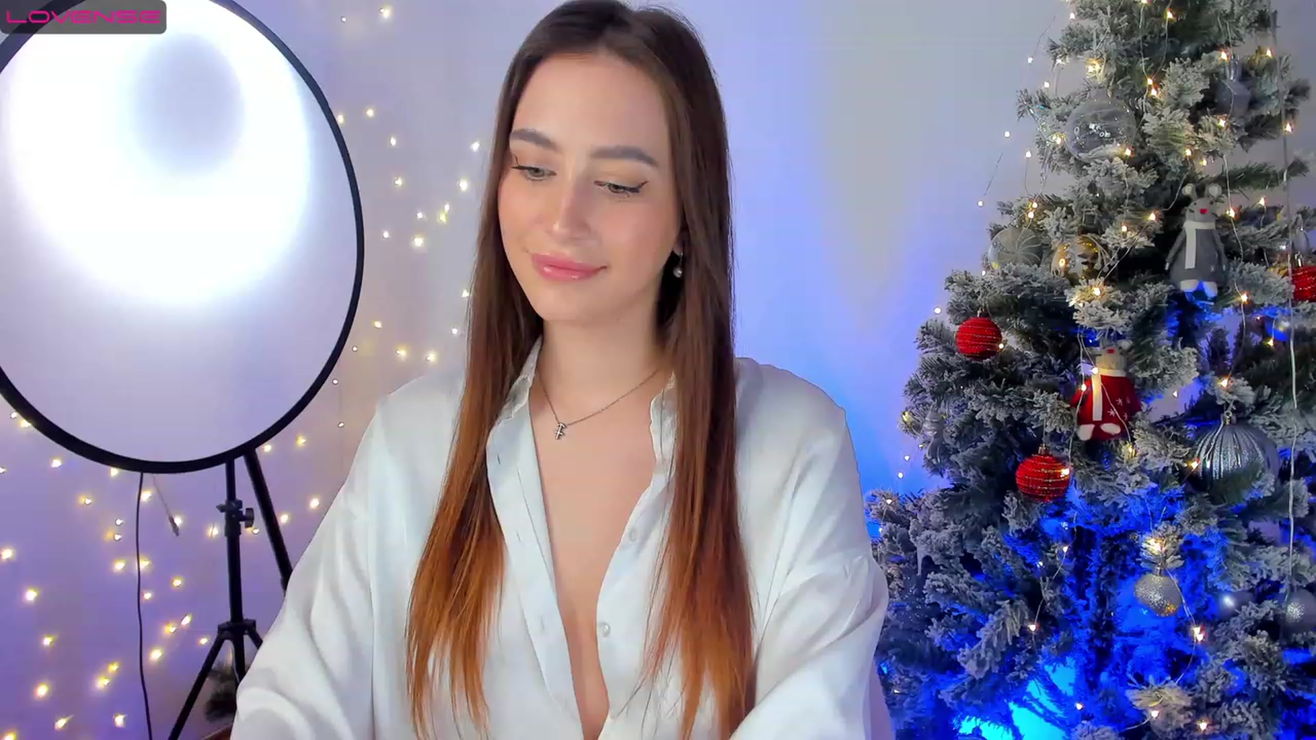 Gallery image thumbnail from Lanna_Rhoades's myfreecams stream on, 01/15/2023, 13:42 image 5 of 20