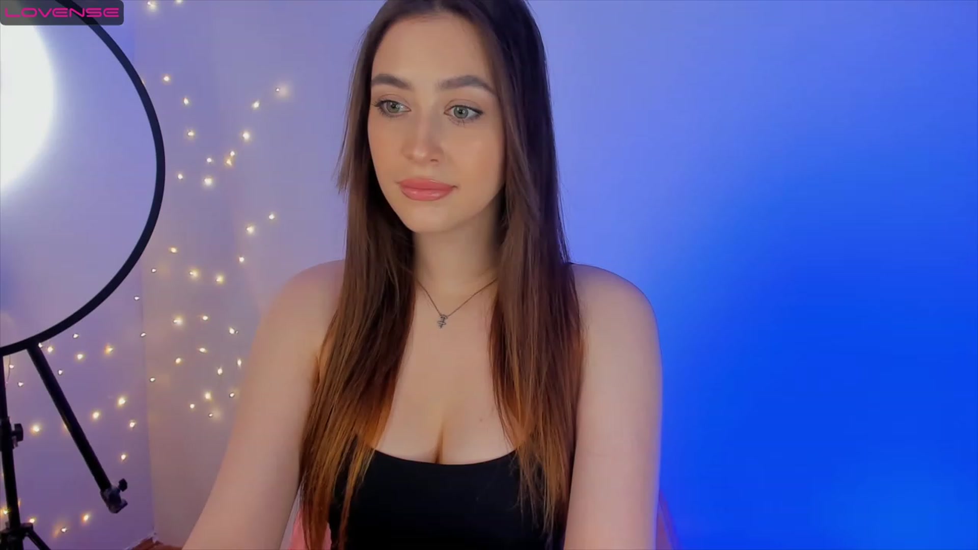 Gallery image thumbnail from Lanna_Rhoades's myfreecams stream on, 01/27/2023, 11:53 image 5 of 20