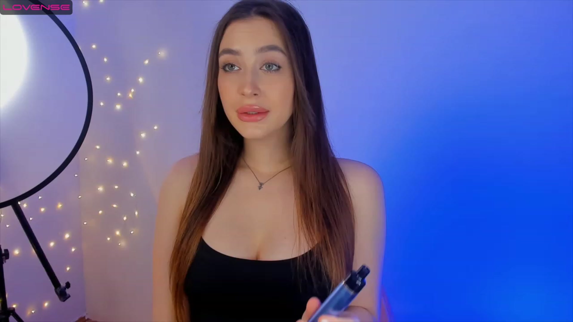 Gallery image thumbnail from Lanna_Rhoades's myfreecams stream on, 01/27/2023, 11:53 image 16 of 20