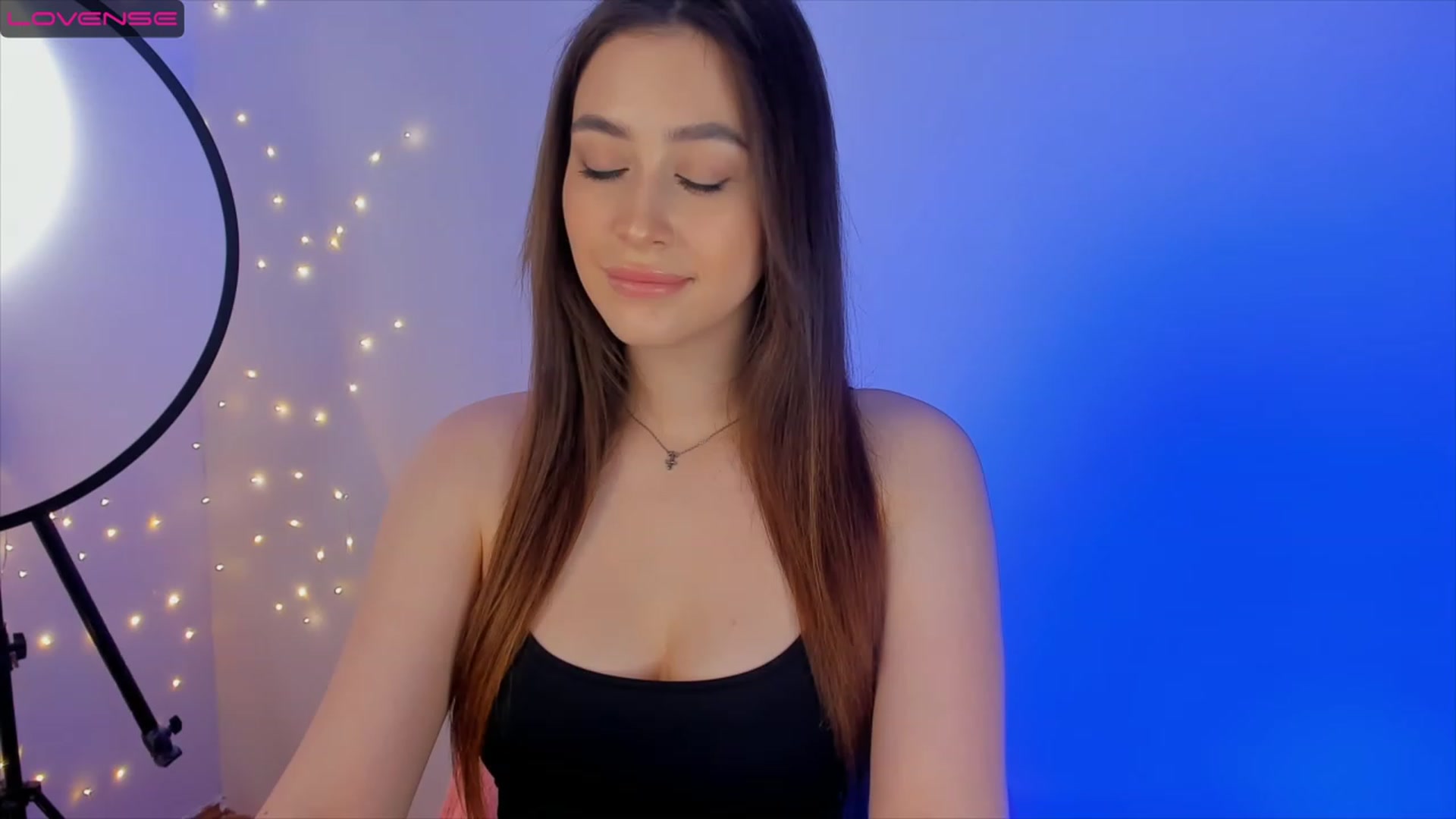 Gallery image thumbnail from Lanna_Rhoades's myfreecams stream on, 01/27/2023, 14:13 image 5 of 20