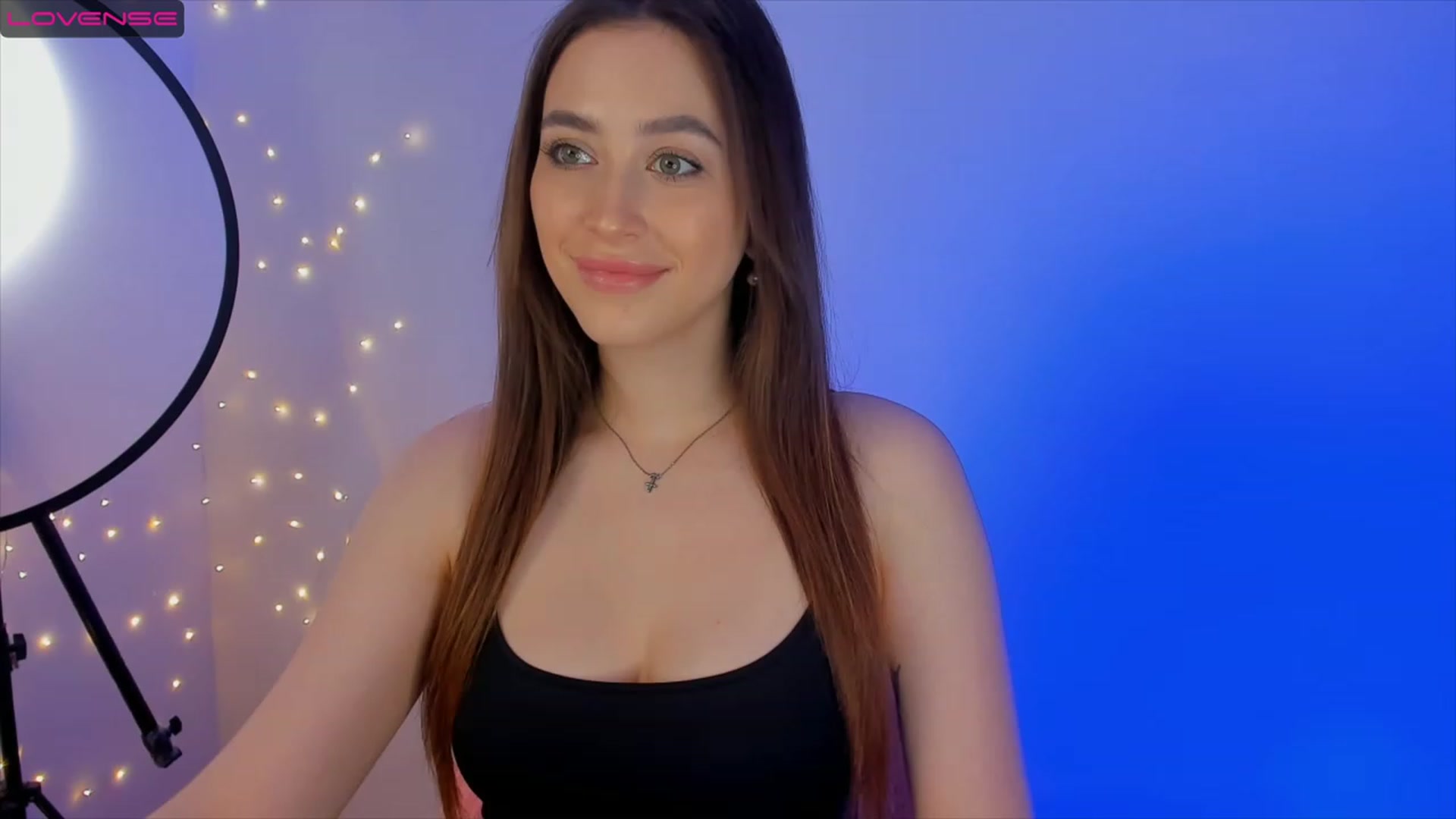Gallery image thumbnail from Lanna_Rhoades's myfreecams stream on, 01/27/2023, 14:13 image 10 of 20
