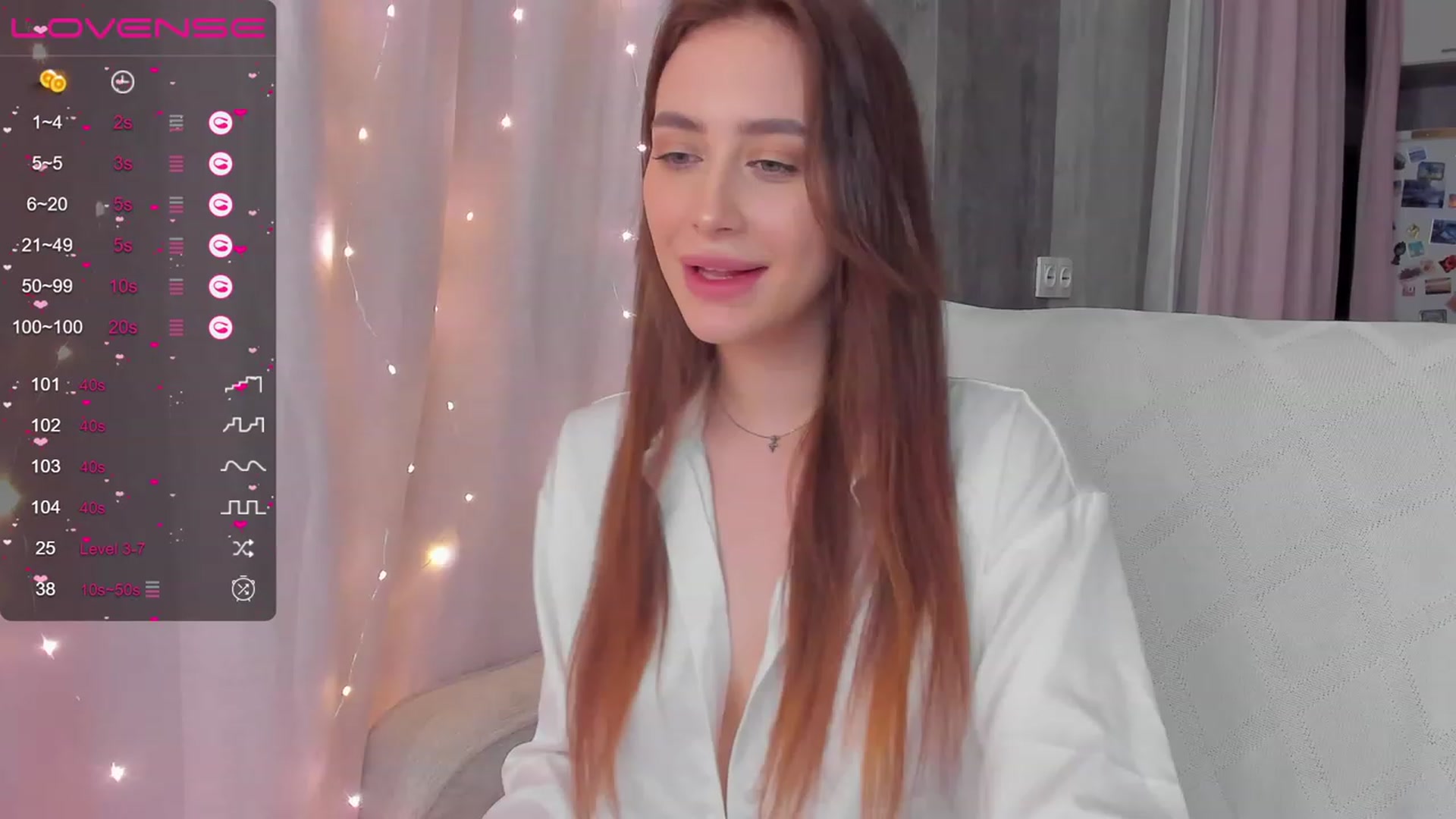 Gallery image thumbnail from Lanna_Rhoades's myfreecams stream on, 02/06/2023, 18:50 image 18 of 20