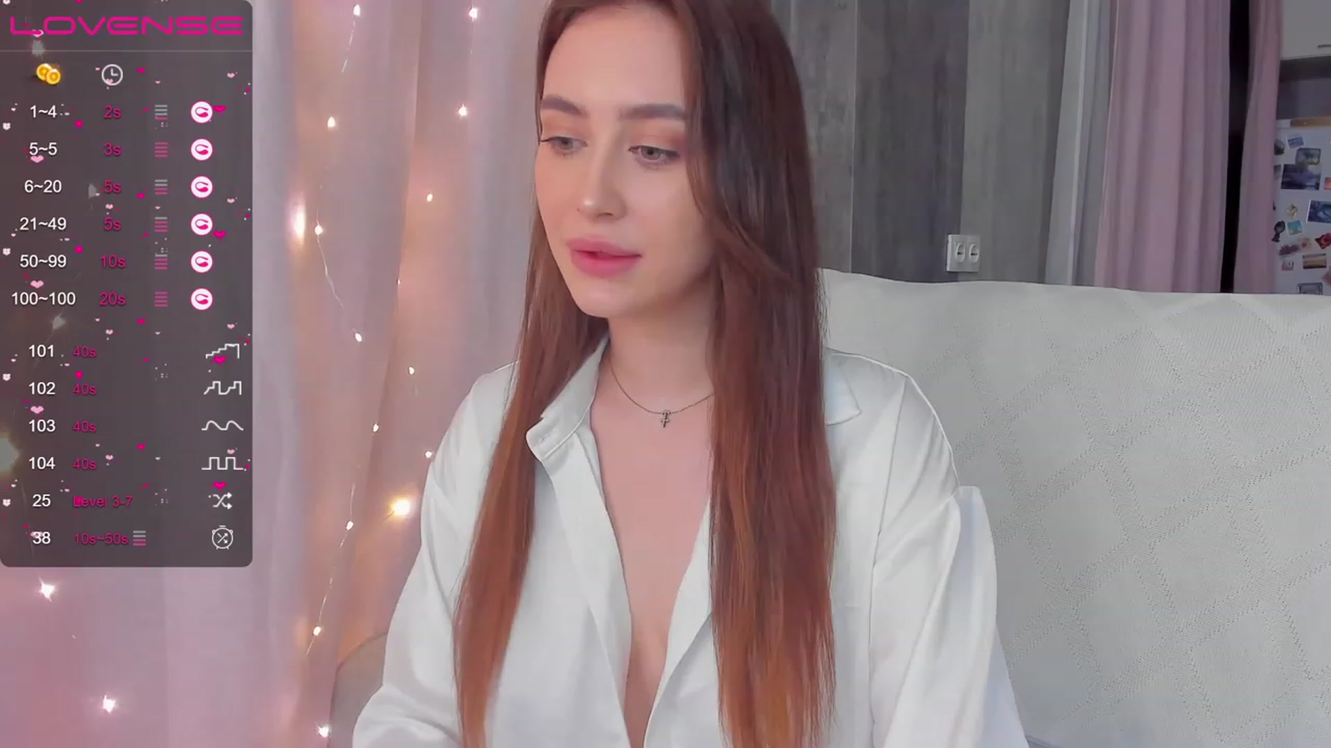 Gallery image thumbnail from Lanna_Rhoades's myfreecams stream on, 02/06/2023, 18:50 image 16 of 20