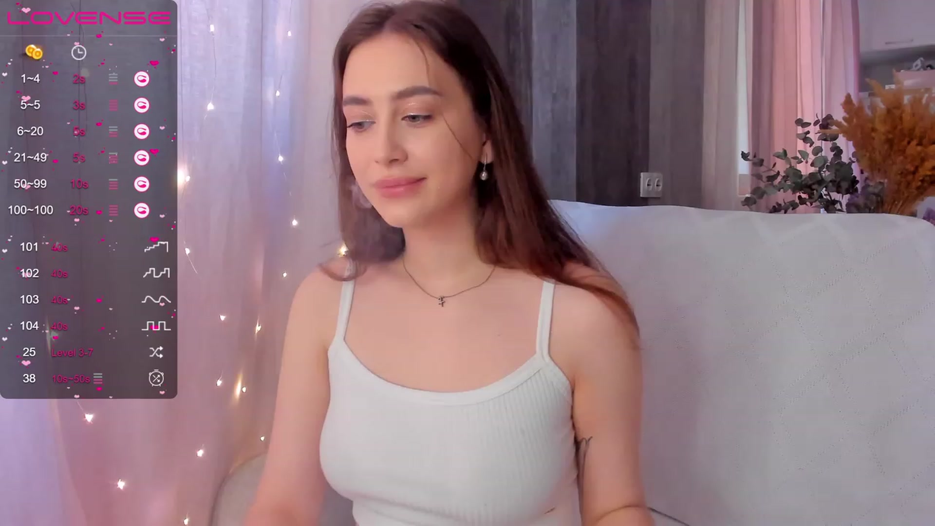 Gallery image thumbnail from Lanna_Rhoades's myfreecams stream on, 02/17/2023, 12:49 image 12 of 20