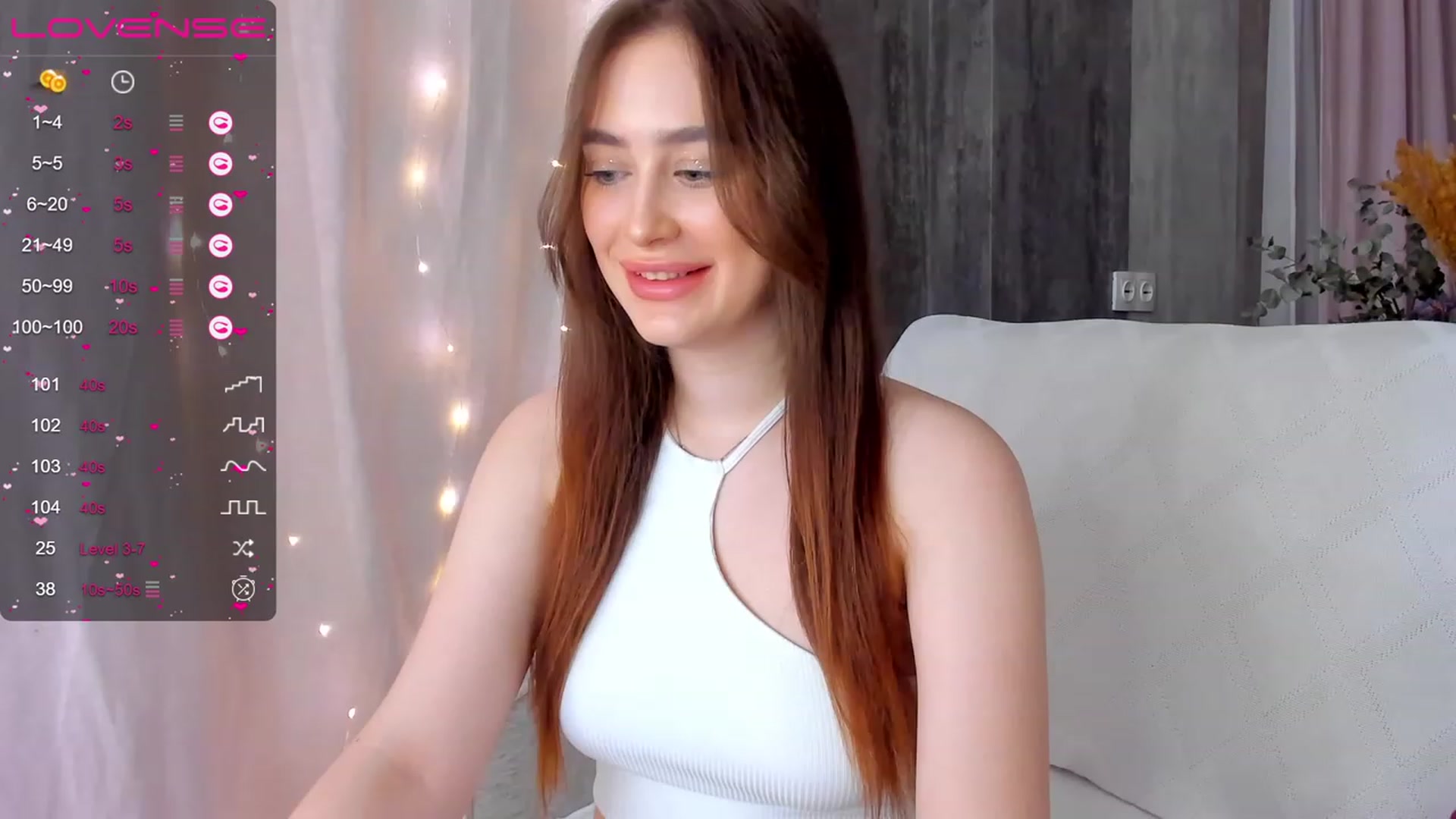 Gallery image thumbnail from Lanna_Rhoades's myfreecams stream on, 02/20/2023, 15:18 image 4 of 20