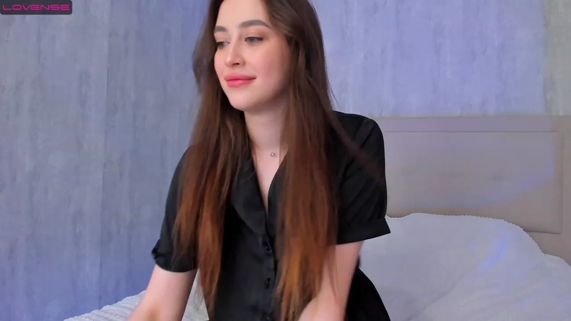 Gallery image thumbnail from Lanna_Rhoades's myfreecams stream on, 03/19/2023, 13:32 image 1 of 20