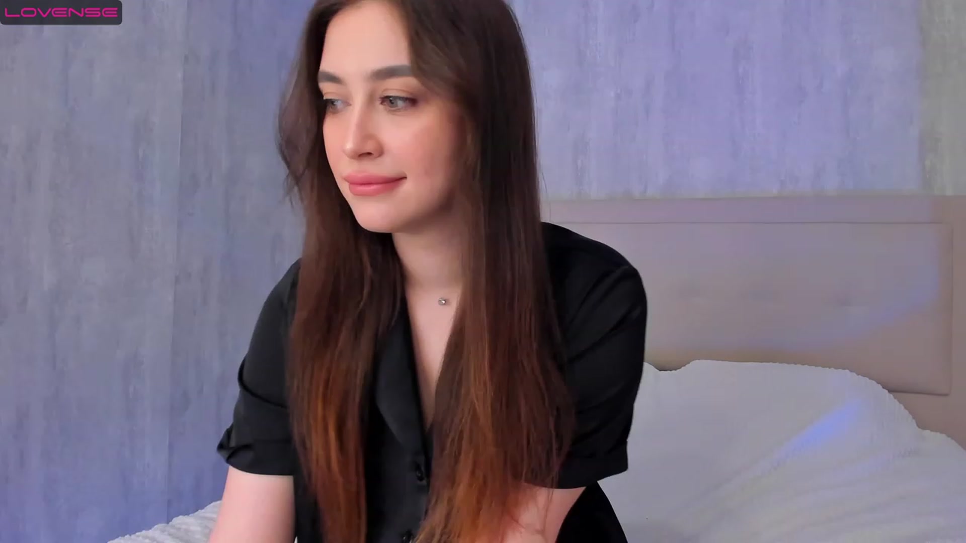 Gallery image thumbnail from Lanna_Rhoades's myfreecams stream on, 03/19/2023, 13:32 image 17 of 20