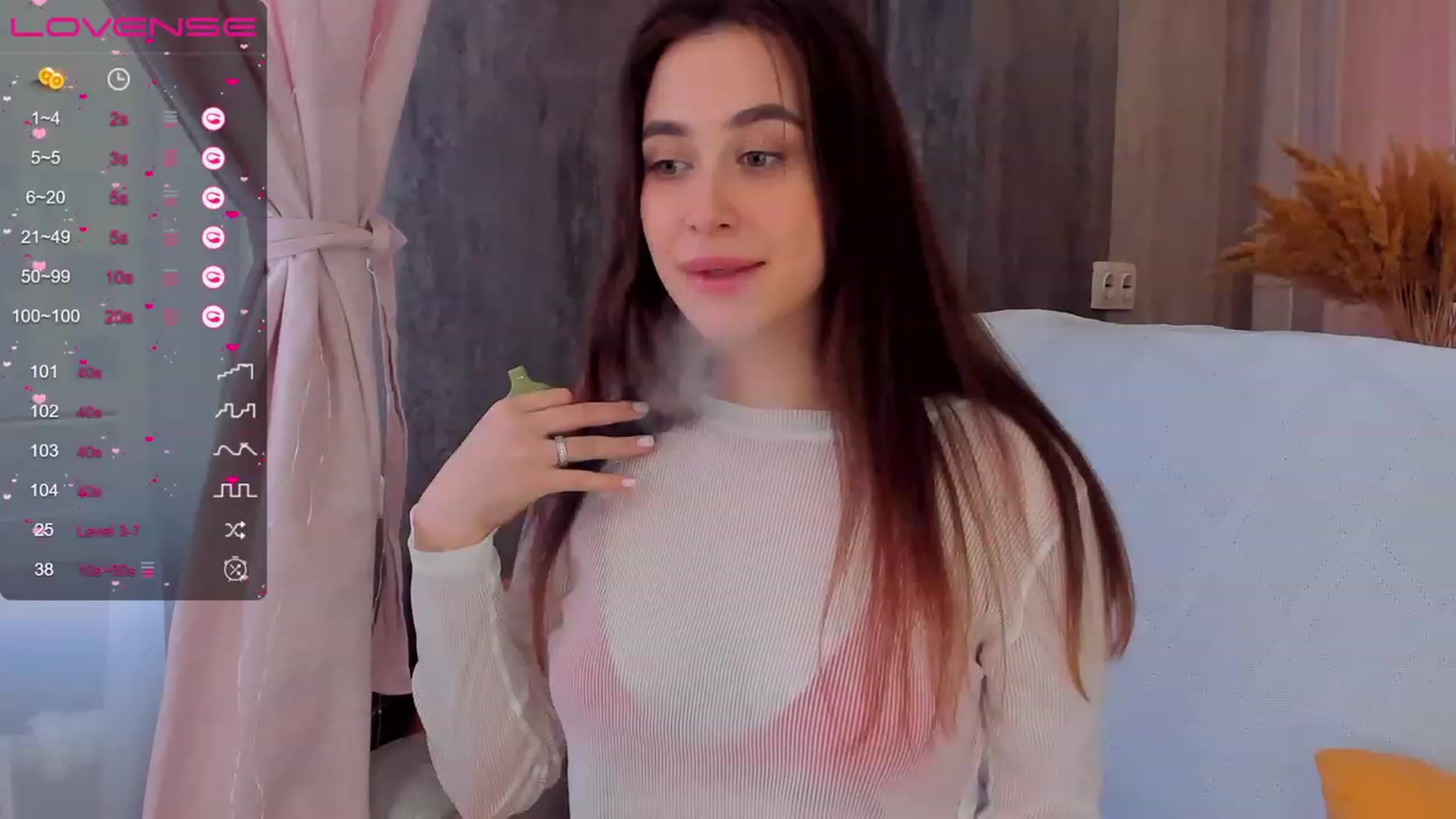 Gallery image thumbnail from Lanna_Rhoades's myfreecams stream on, 04/13/2023, 15:15 image 3 of 20