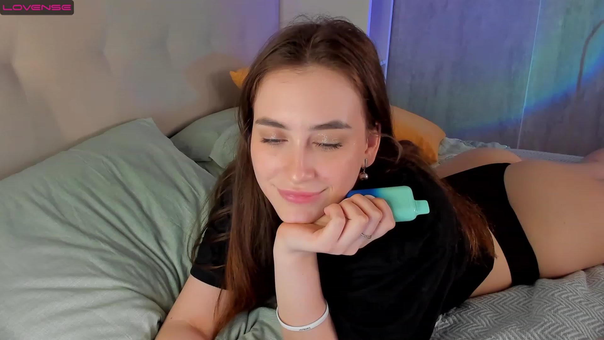 Gallery image thumbnail from Lanna_Rhoades's myfreecams stream on, 04/16/2023, 14:47 image 19 of 20