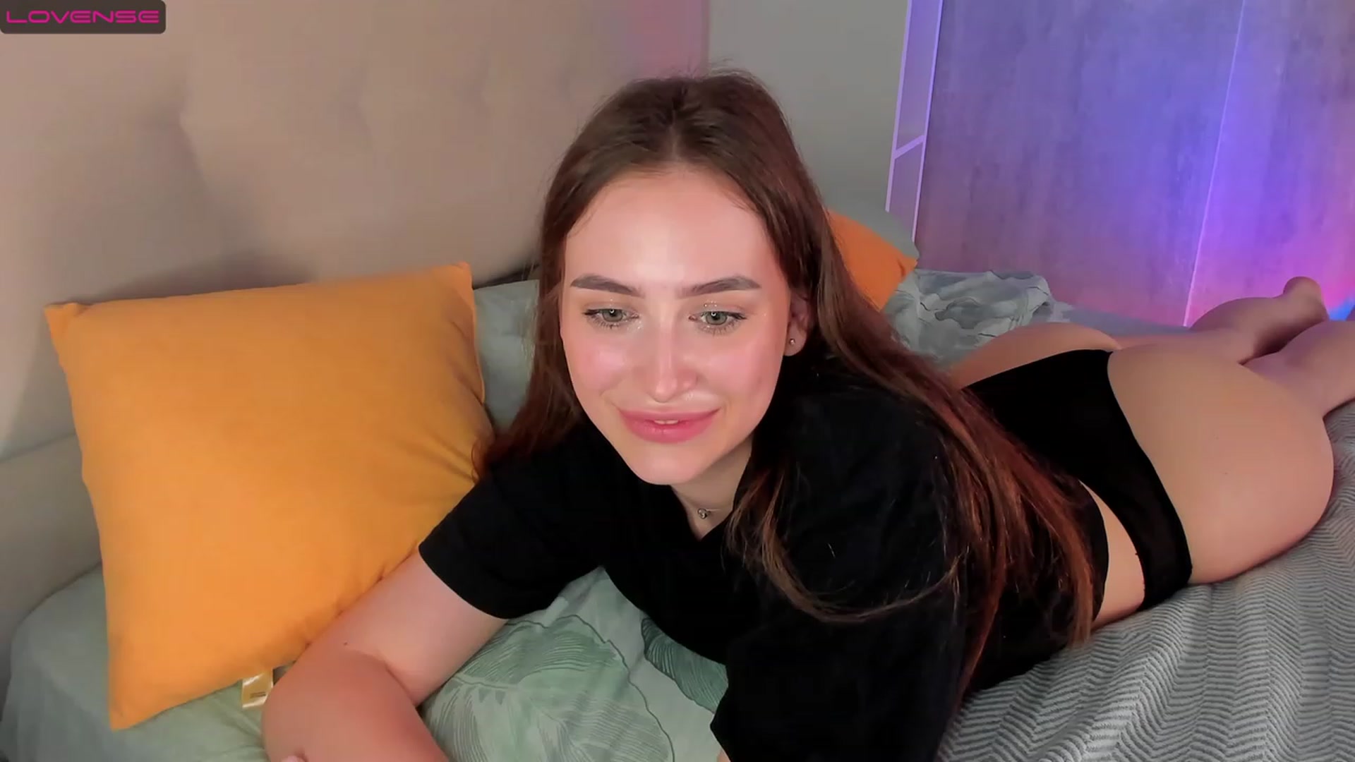 Gallery image thumbnail from Lanna_Rhoades's myfreecams stream on, 06/03/2023, 15:16 image 10 of 20