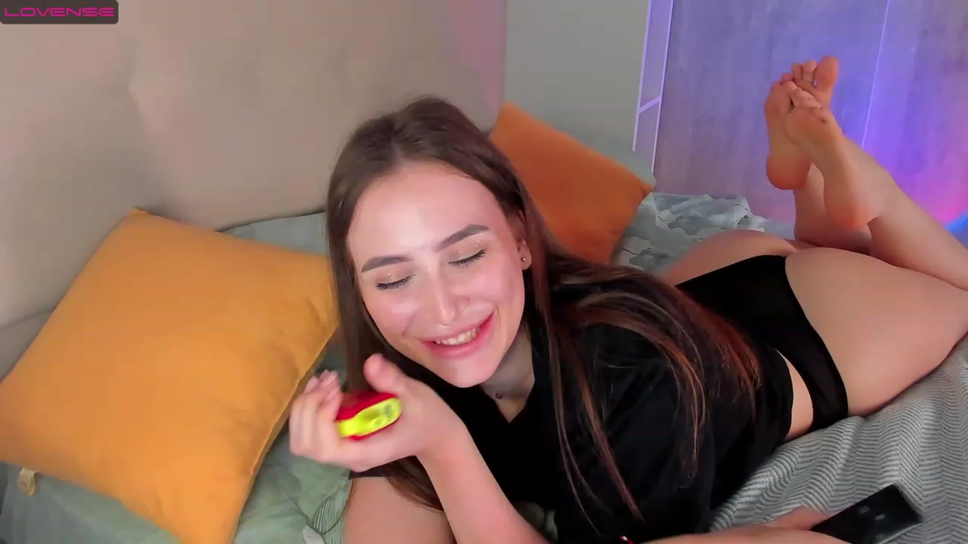 Gallery image thumbnail from Lanna_Rhoades's myfreecams stream on, 06/03/2023, 15:16 image 2 of 20