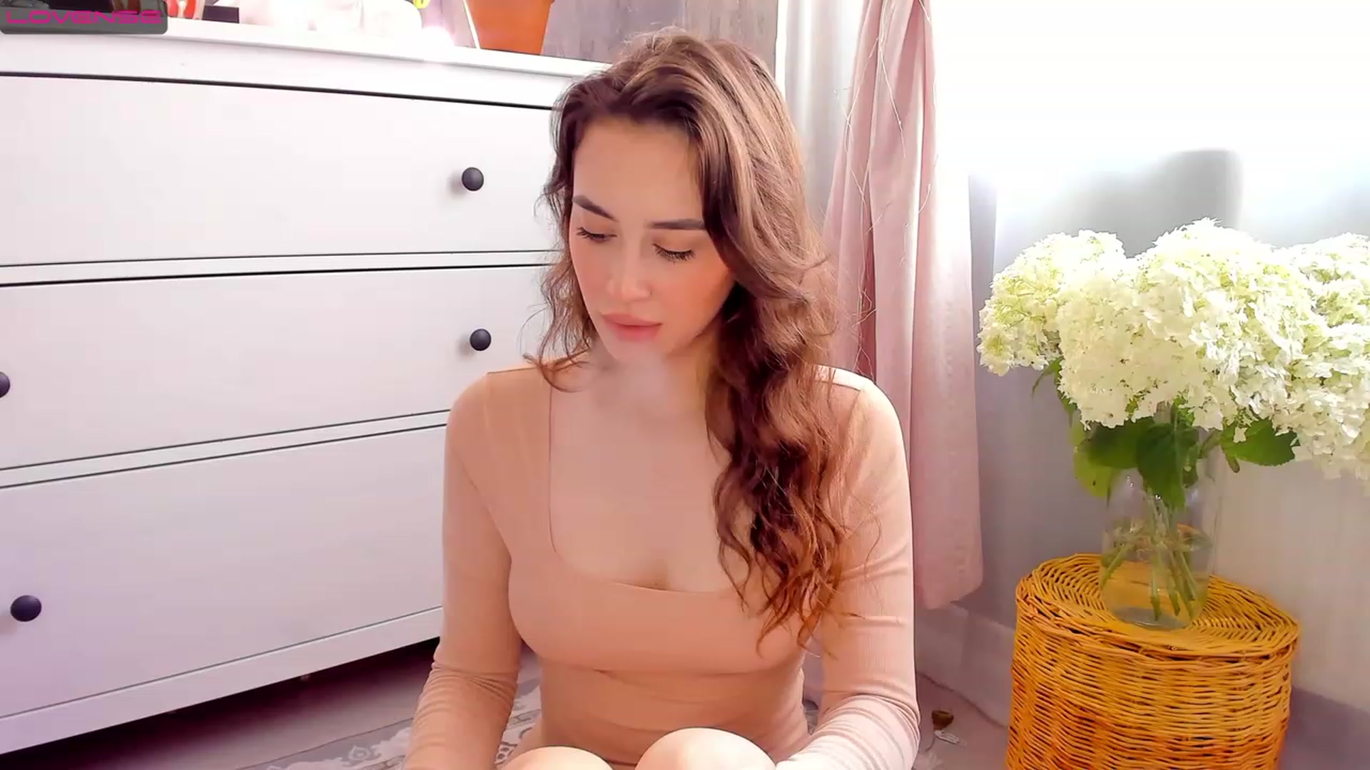 Gallery image thumbnail from Lanna_Rhoades's myfreecams stream on, 07/03/2023, 12:14 image 11 of 20
