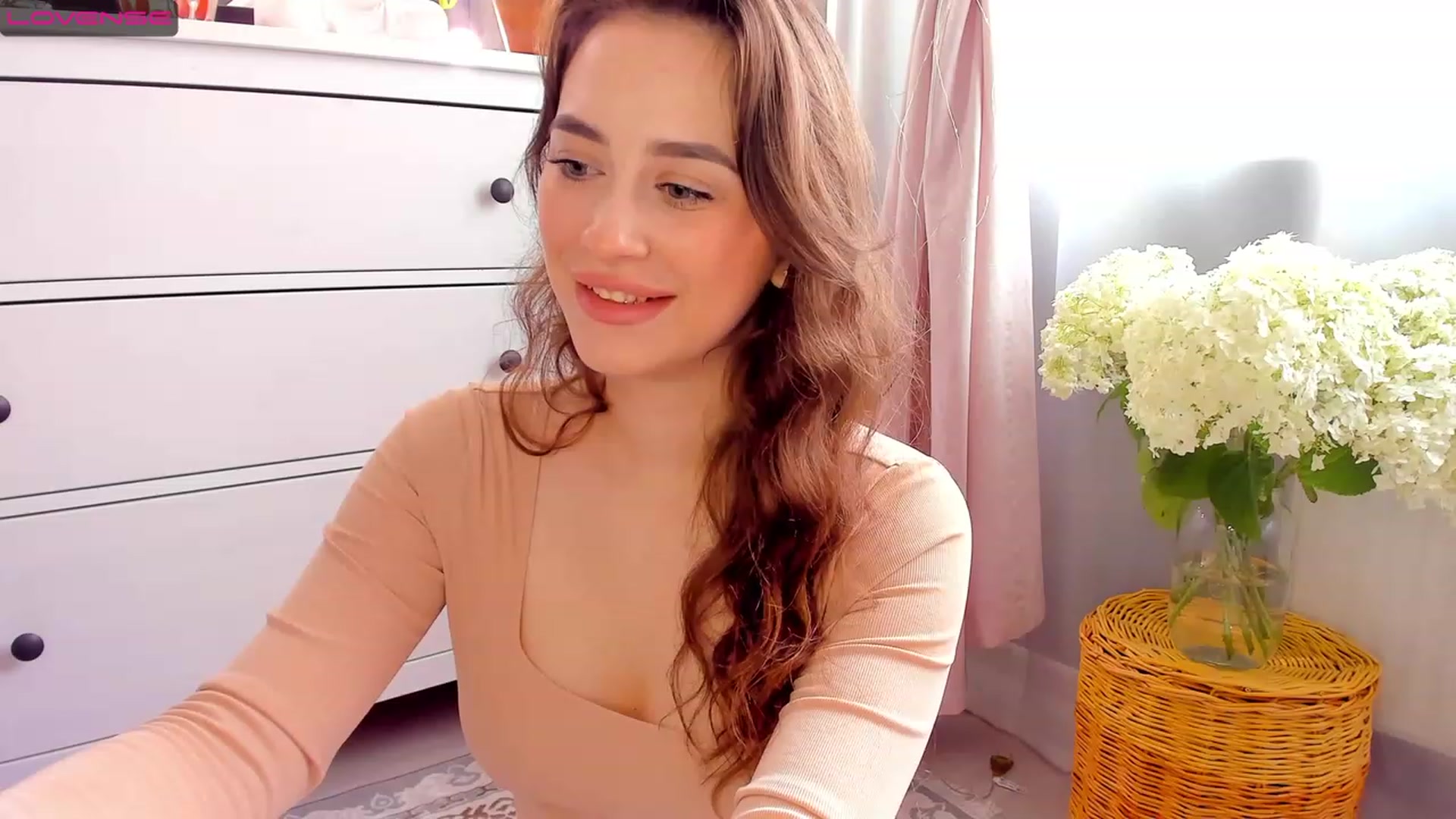 Gallery image thumbnail from Lanna_Rhoades's myfreecams stream on, 07/03/2023, 12:14 image 14 of 20