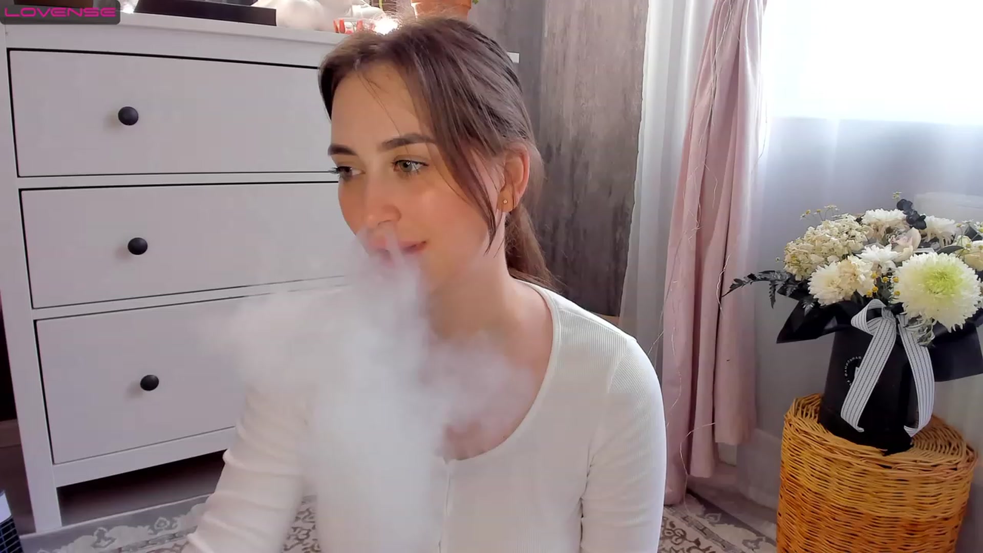 Gallery image thumbnail from Lanna_Rhoades's myfreecams stream on, 07/10/2023, 13:47 image 18 of 20