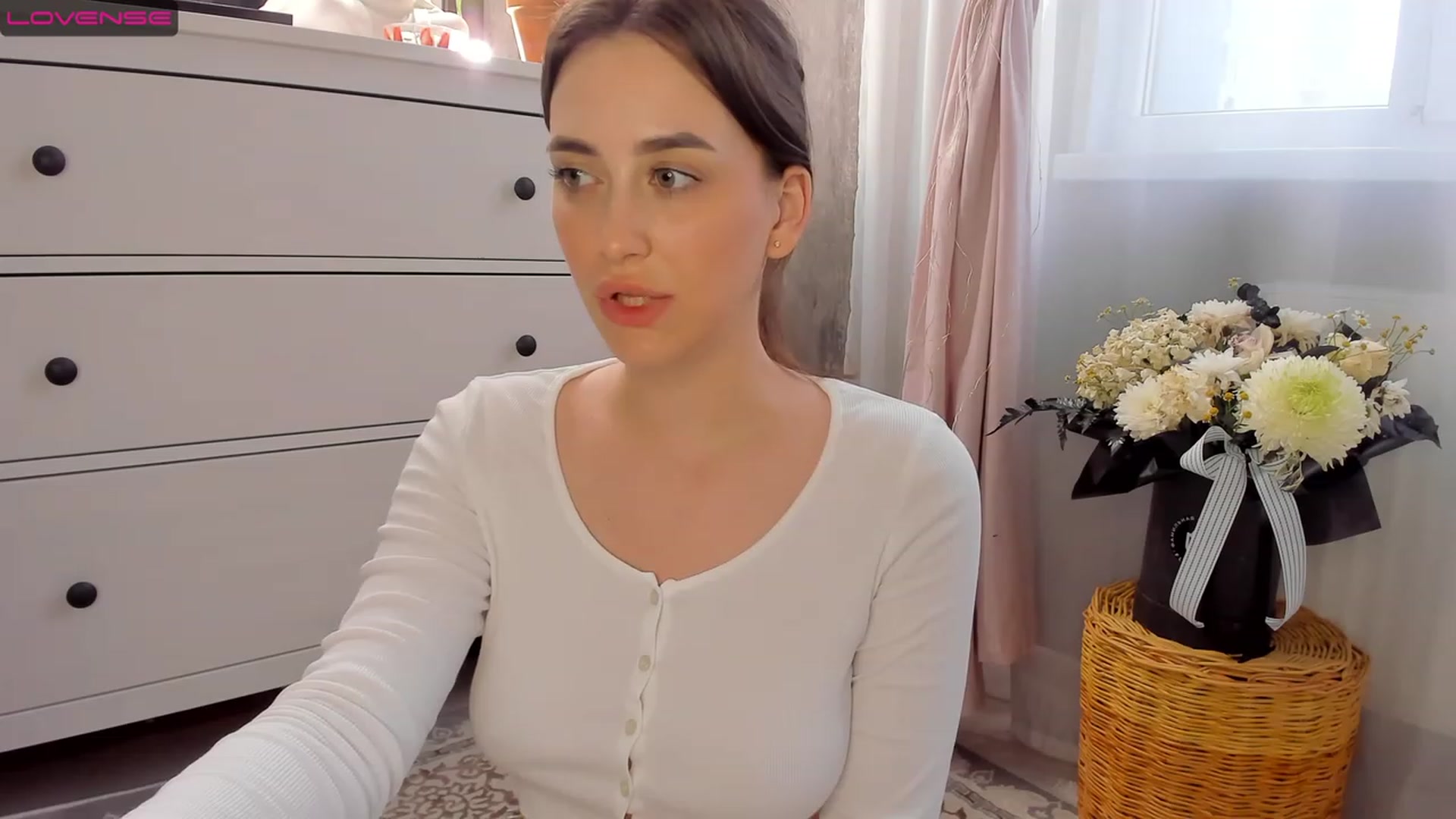 Gallery image thumbnail from Lanna_Rhoades's myfreecams stream on, 07/10/2023, 15:54 image 20 of 20