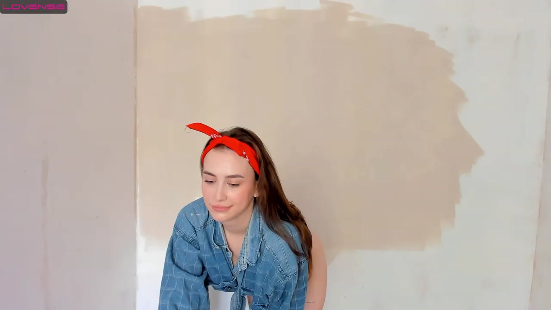 Gallery image thumbnail from Lanna_Rhoades's myfreecams stream on, 07/13/2023, 11:32 image 16 of 20